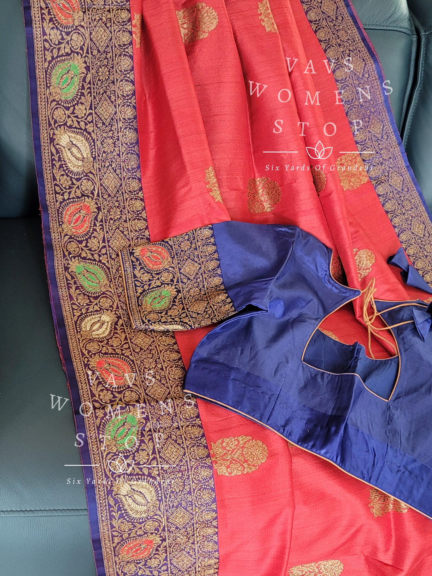 Pure Benarasi Tussar Silk Saree - Blouse