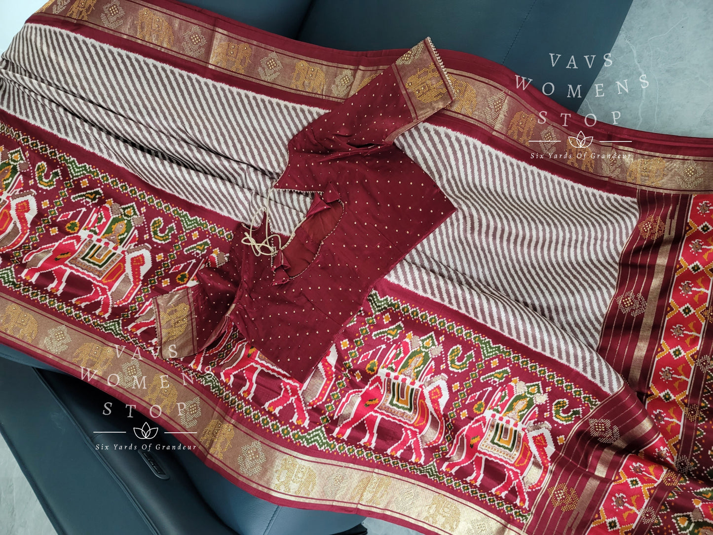 Munga Patola Silk Saree - Blouse