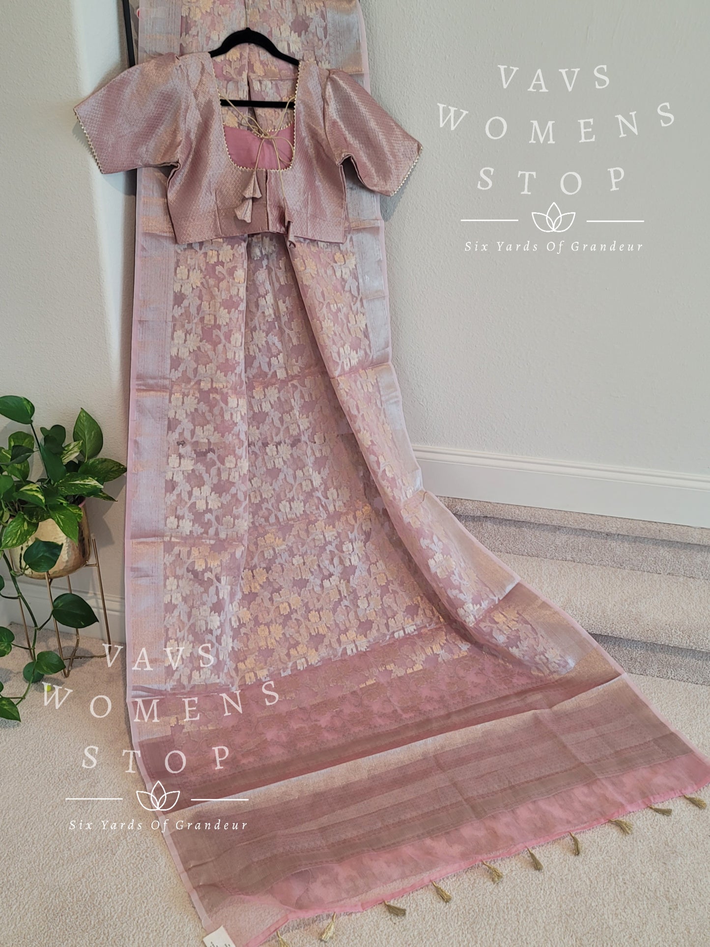 Pastel Shade Organza Saree - Blouse