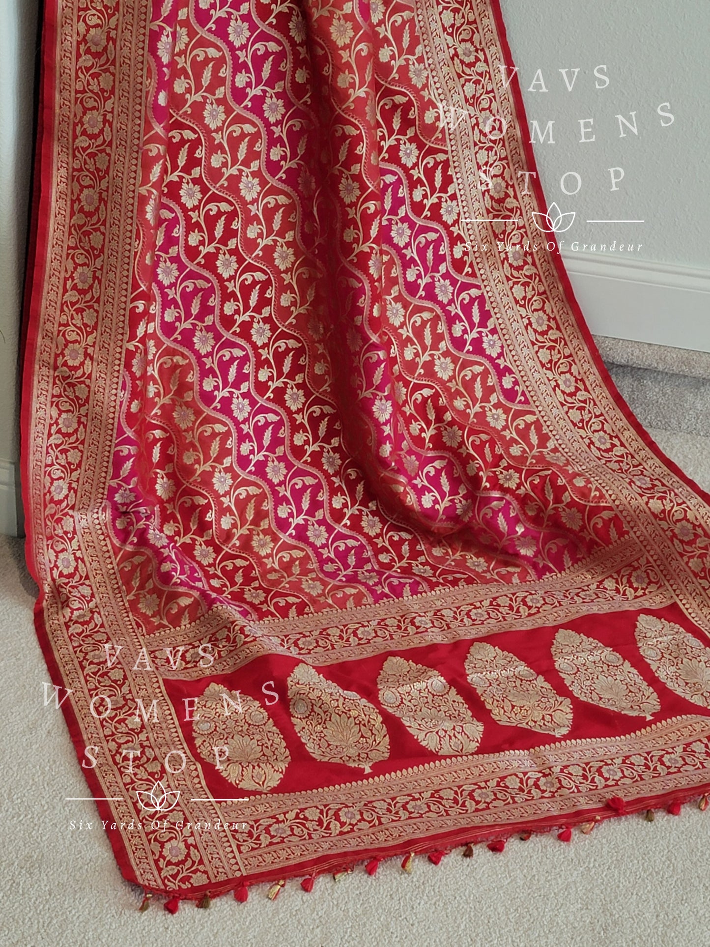 Benarasi Uppada Soft Silk Designer Saree - Blouse