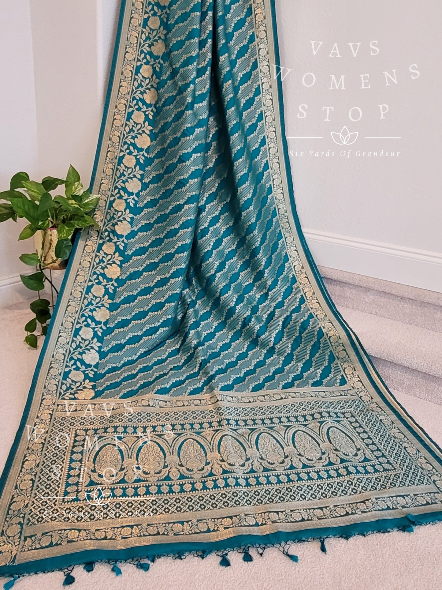 Benarasi Uppada Soft Silk Designer Saree - Benarasi Blouse