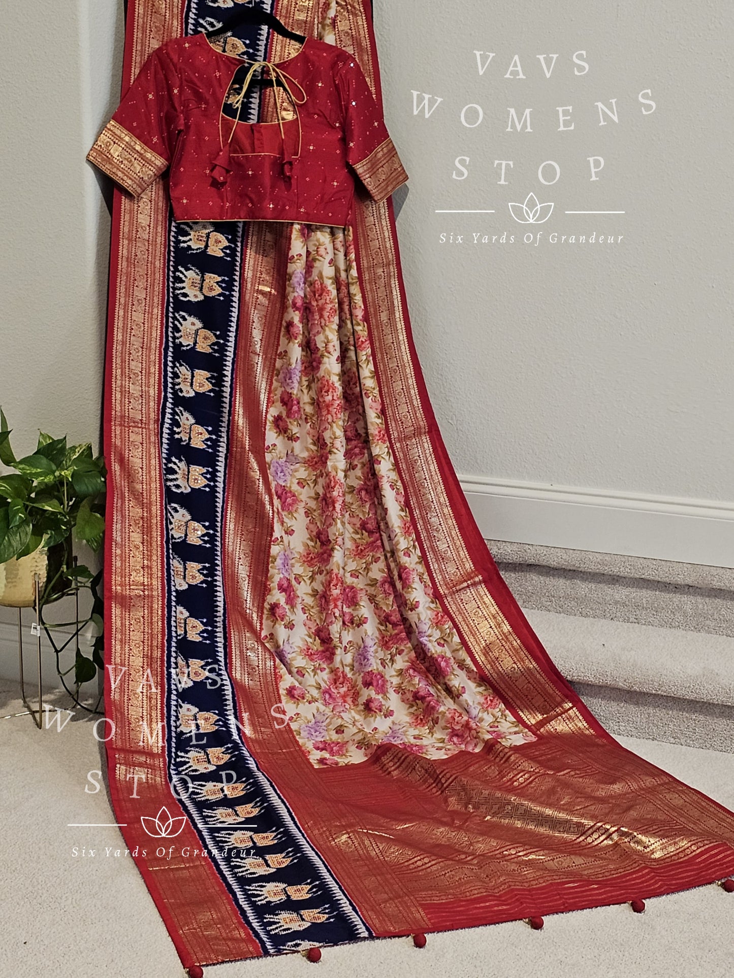 Munga Patola Silk Saree - Blouse