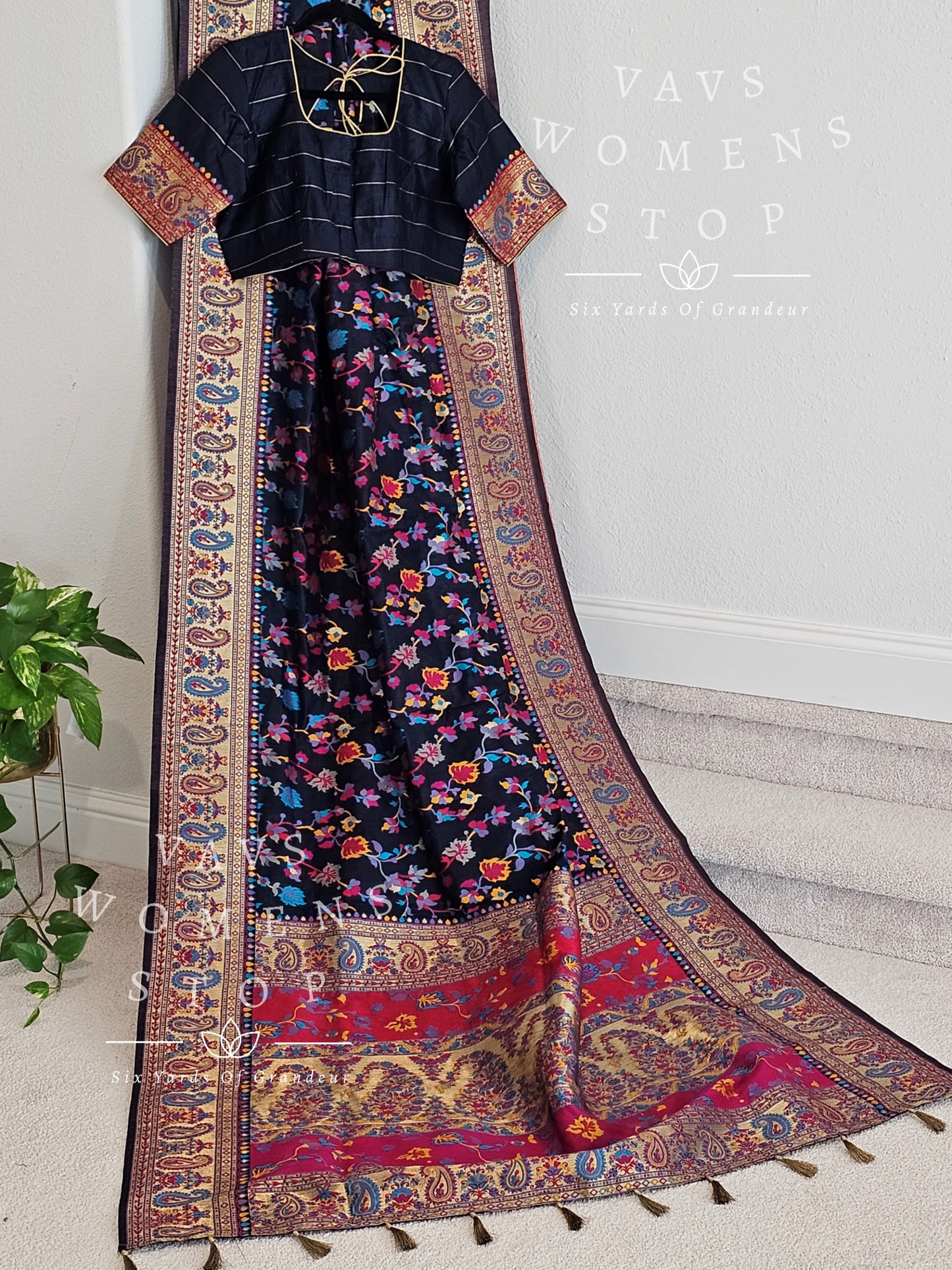 Semi Kashmiri Modal Weaving Silk Cotton Saree - Blouse