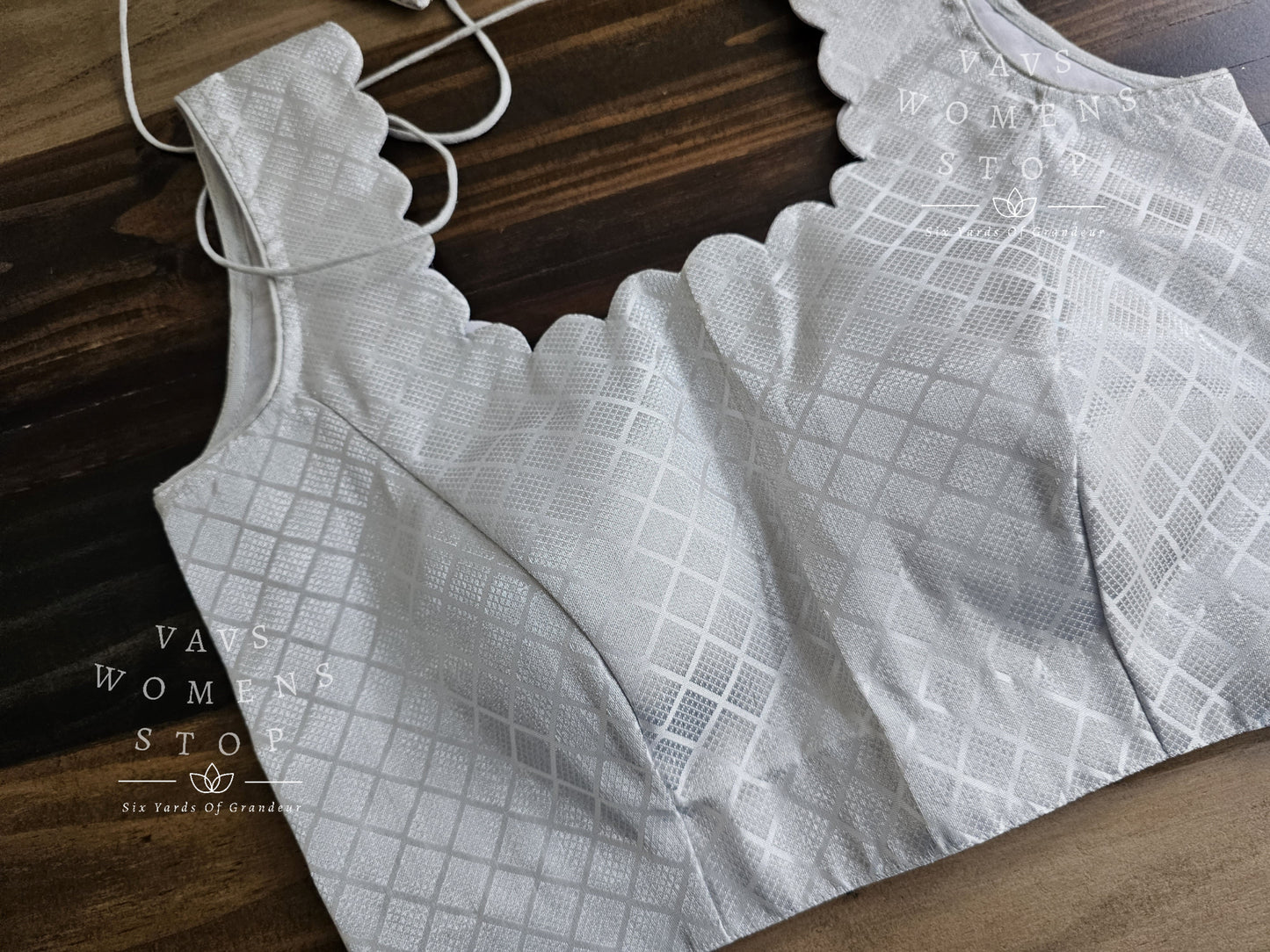 Sleeveless Benarasi Blouse