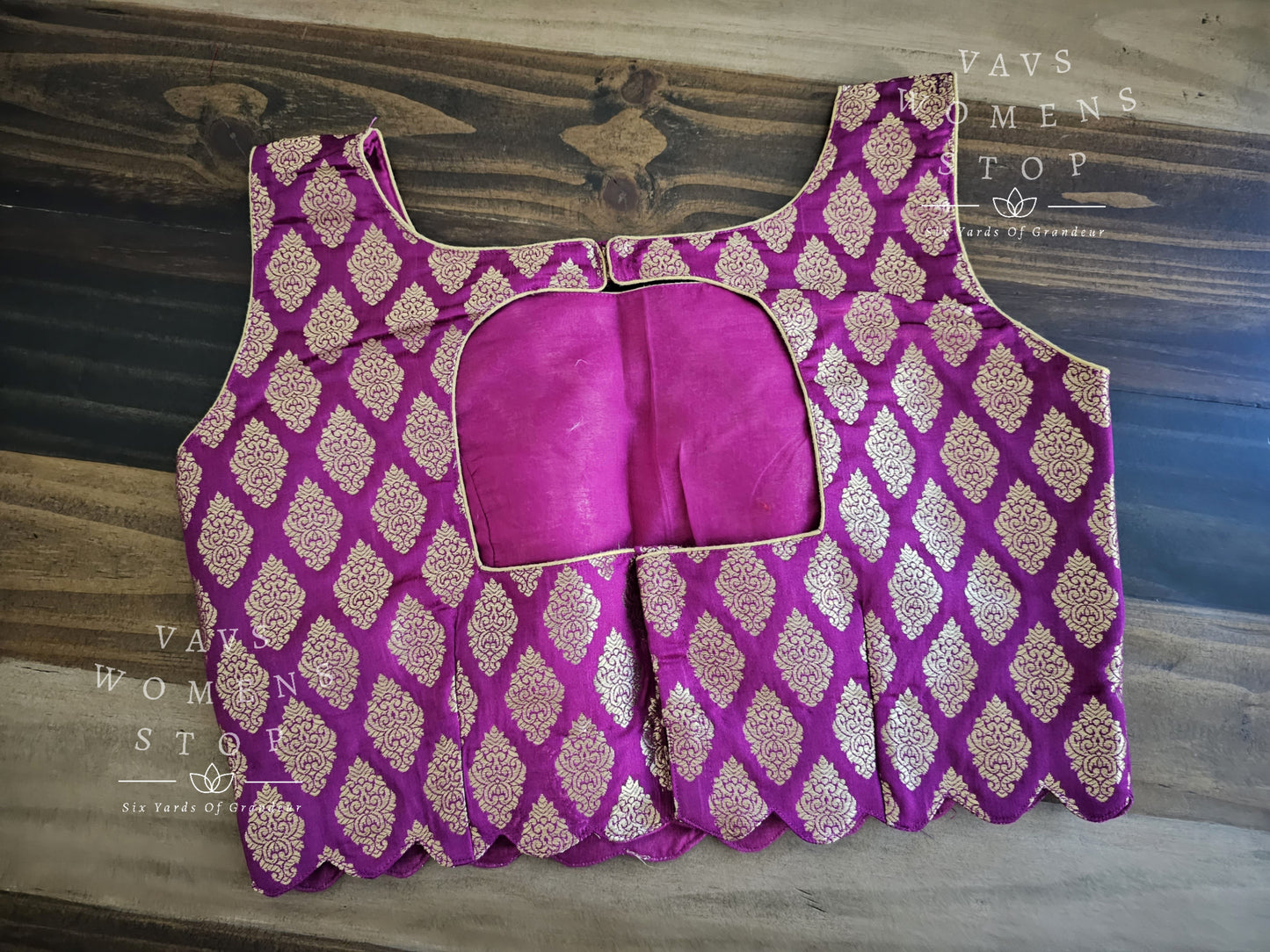 Sleeveless Benarasi Blouse