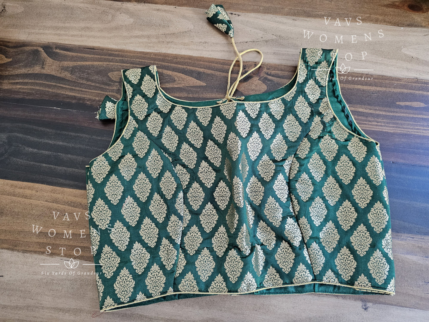 Sleeveless Benarasi Blouse