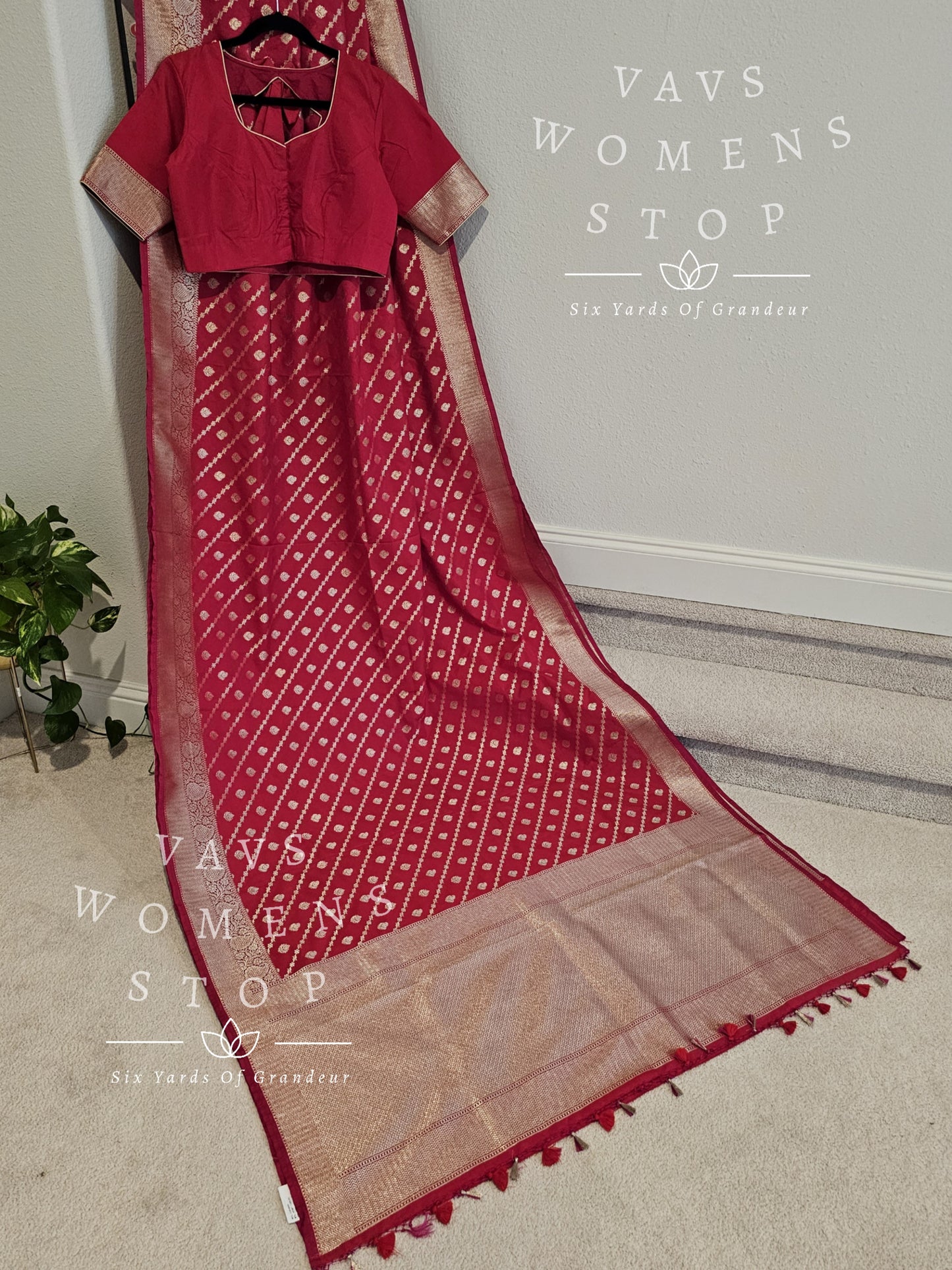 Designer Benarasi Uppada Soft Silk Saree - Blouse