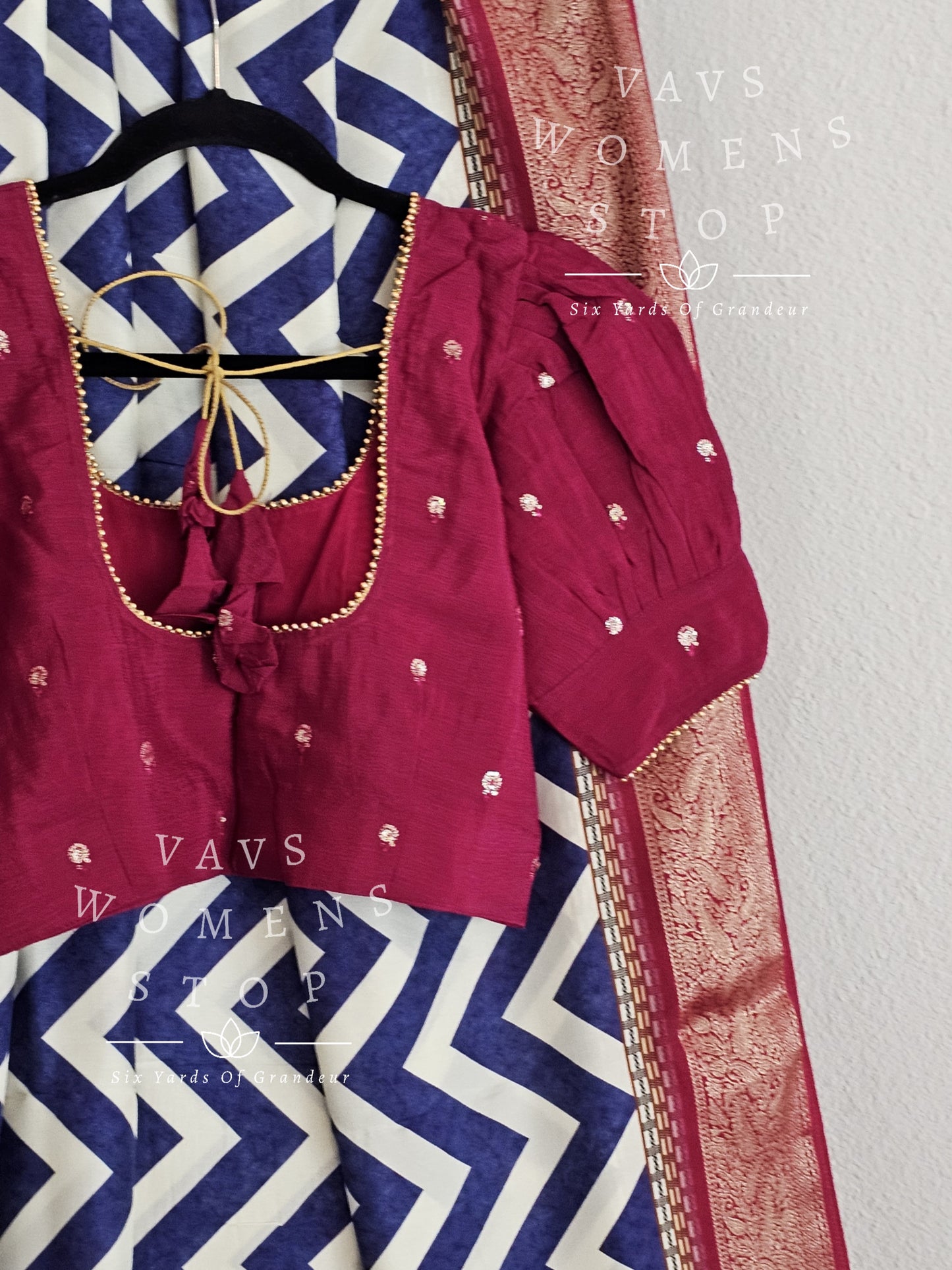 Munga Crepe Silk Digital Print Saree - Chinon Chiffon Blouse