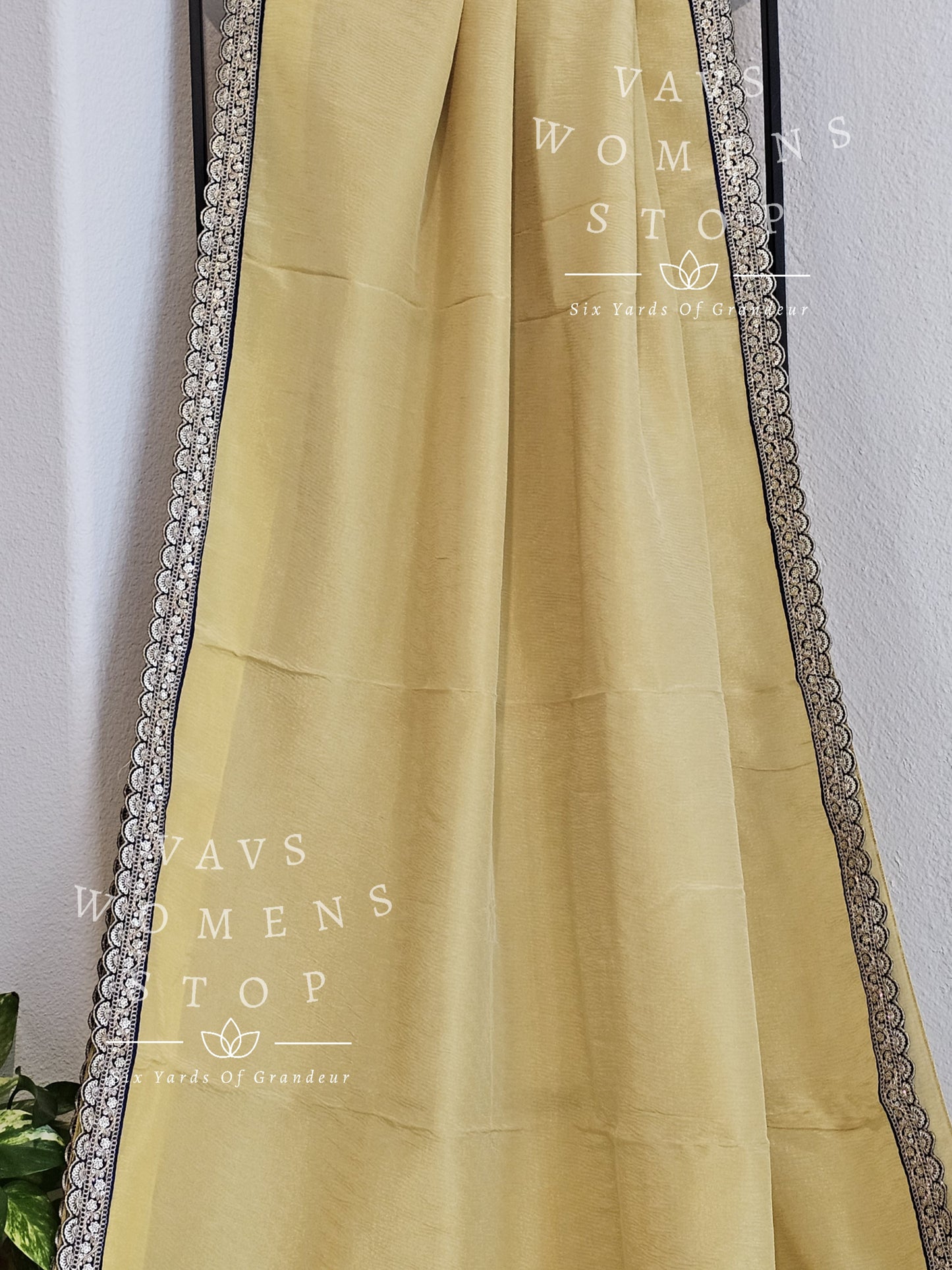 VAVS Customized Designer Crush Tissue Saree