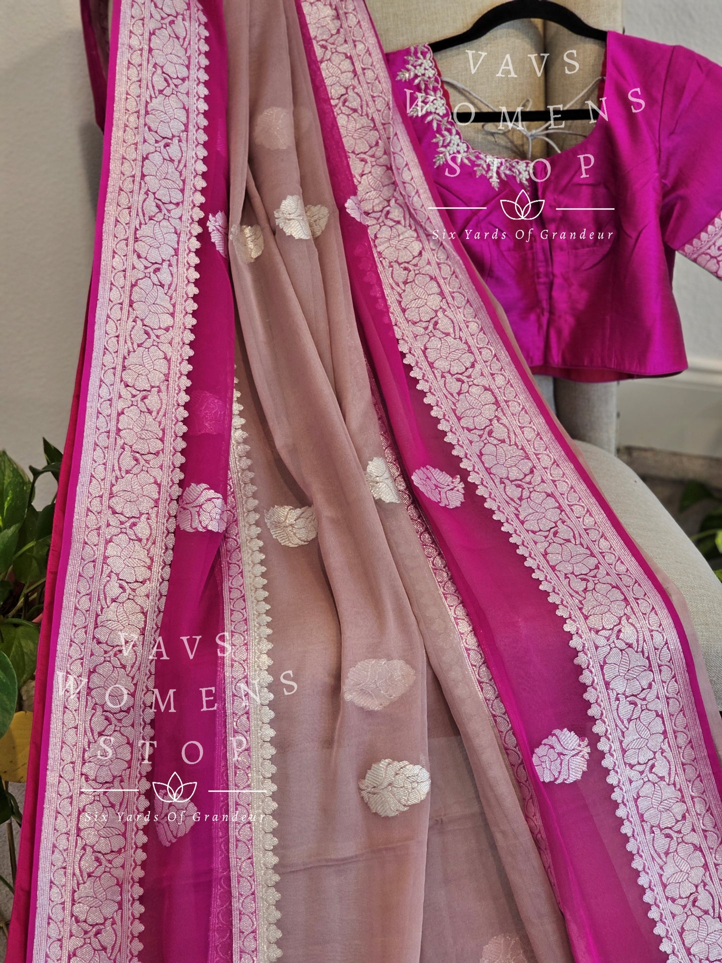 Pure Chiffon Lightweight Saree - Pure Rawsilk Maggam Blouse