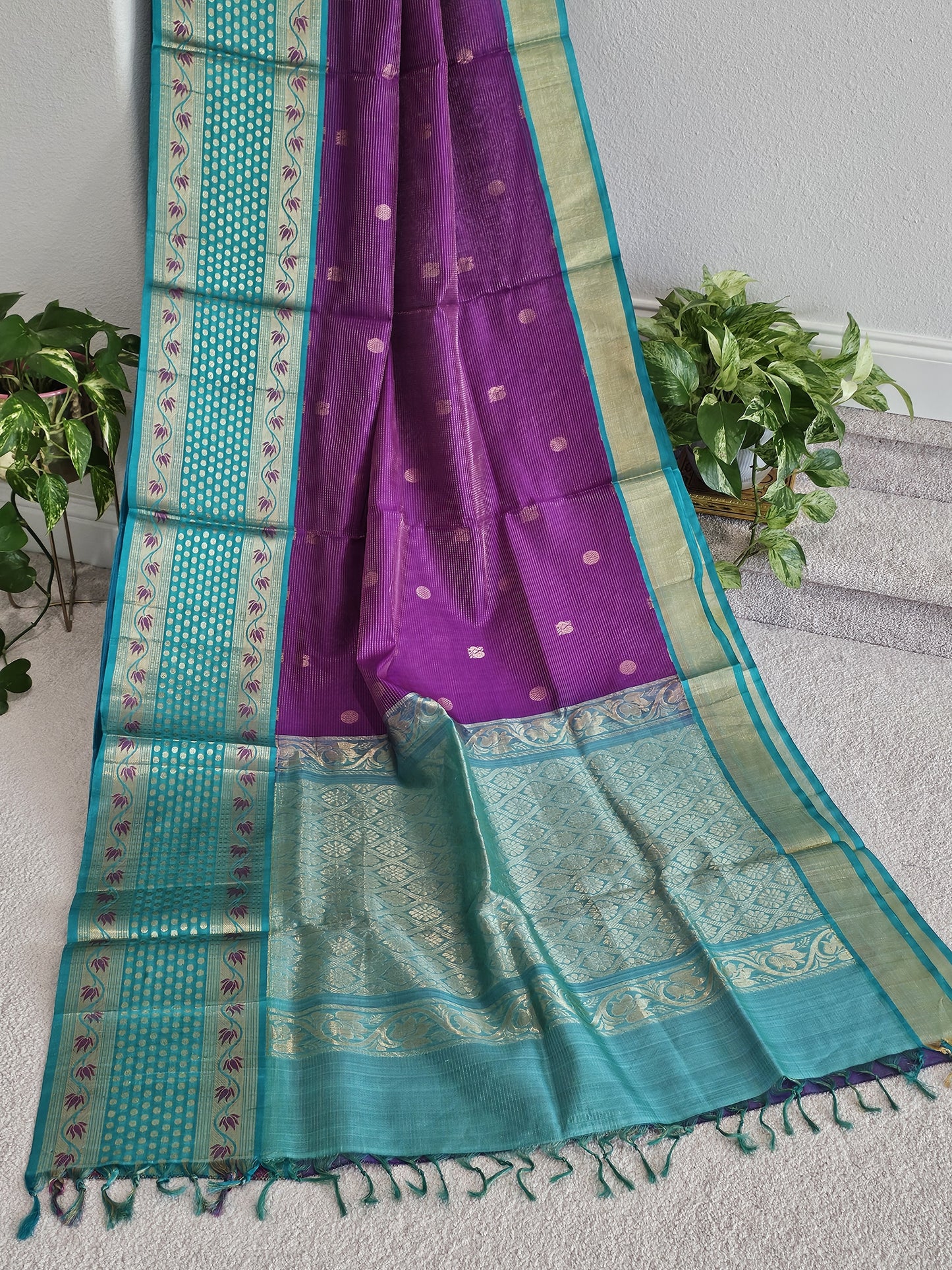 Pure Kuppadam Pattu Tissue Silk Cotton Saree - Blouse