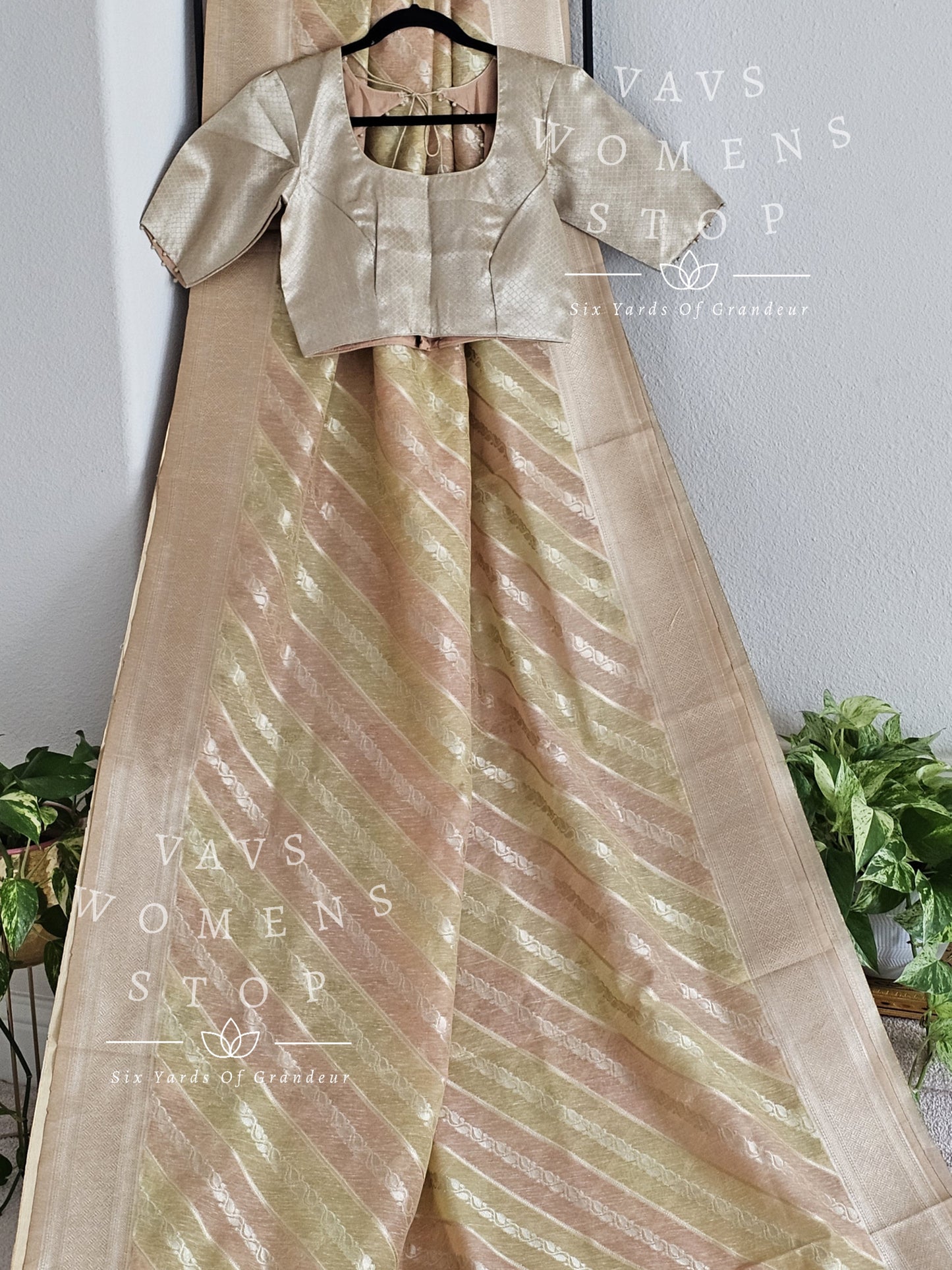 Linen Kota Pastel Shade Designer Saree - Blouse