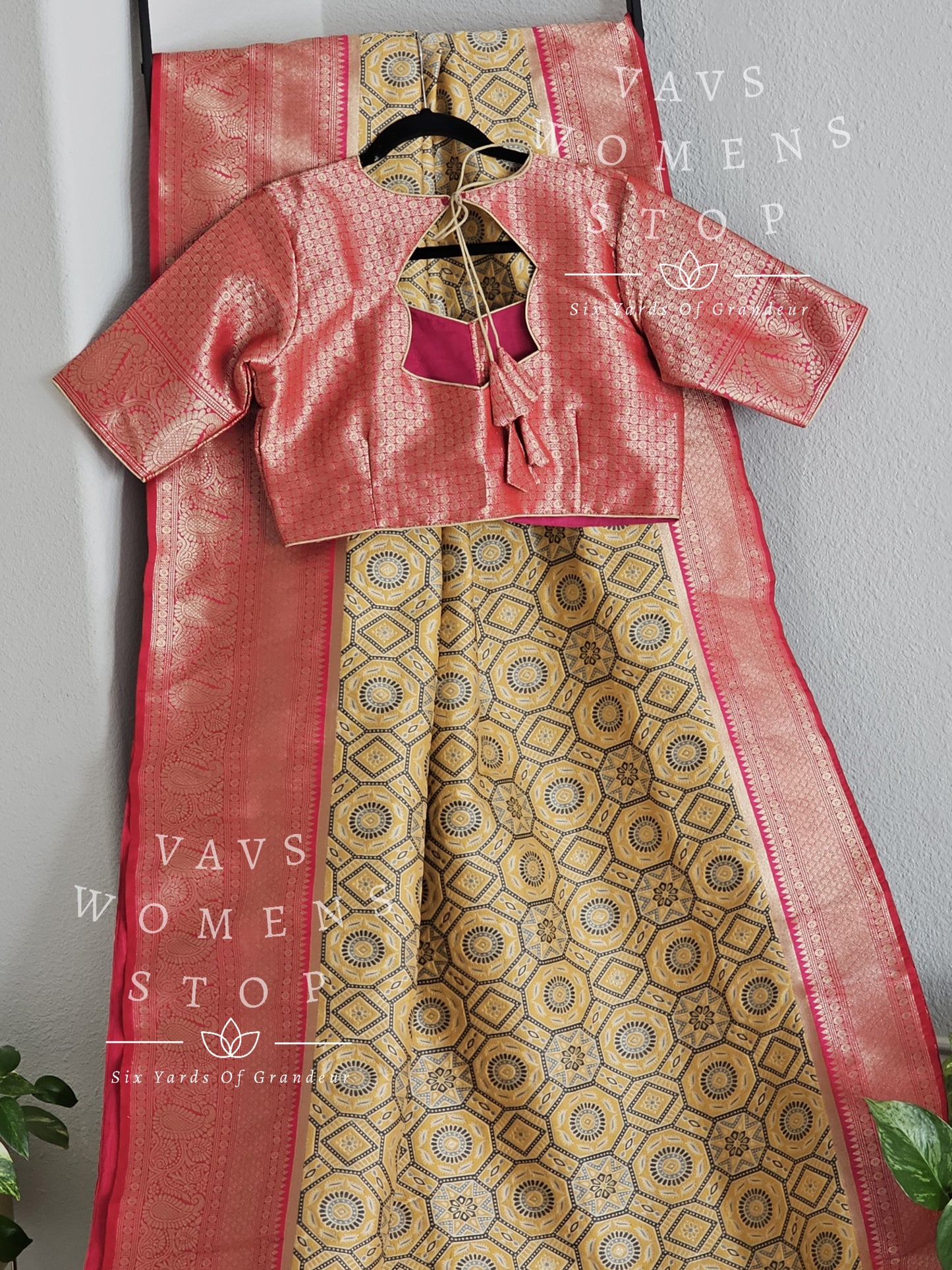 Benarasi Soft Katan Silk Saree - Blouse