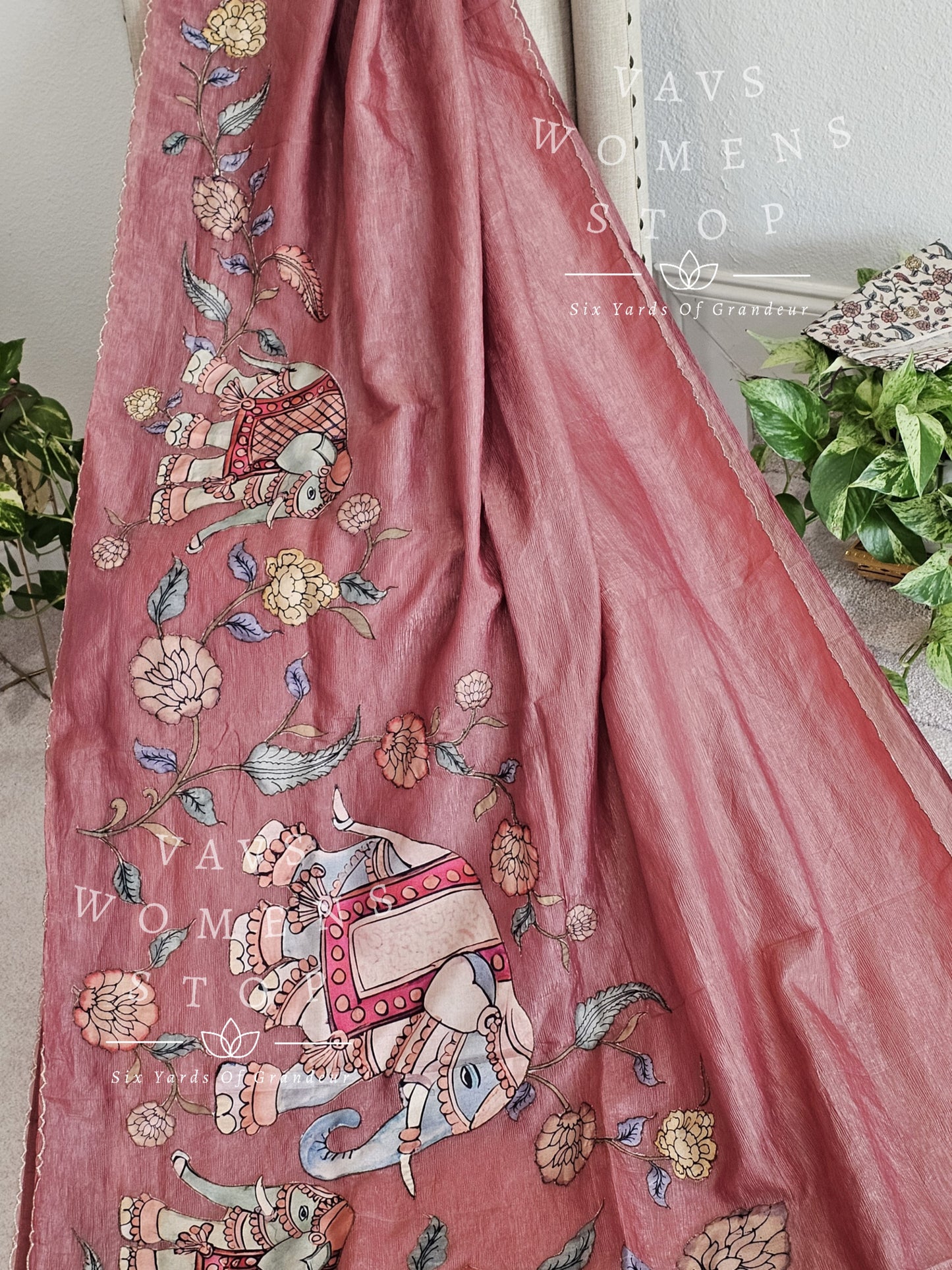 Crush Style Elephant Design Applique Work Saree