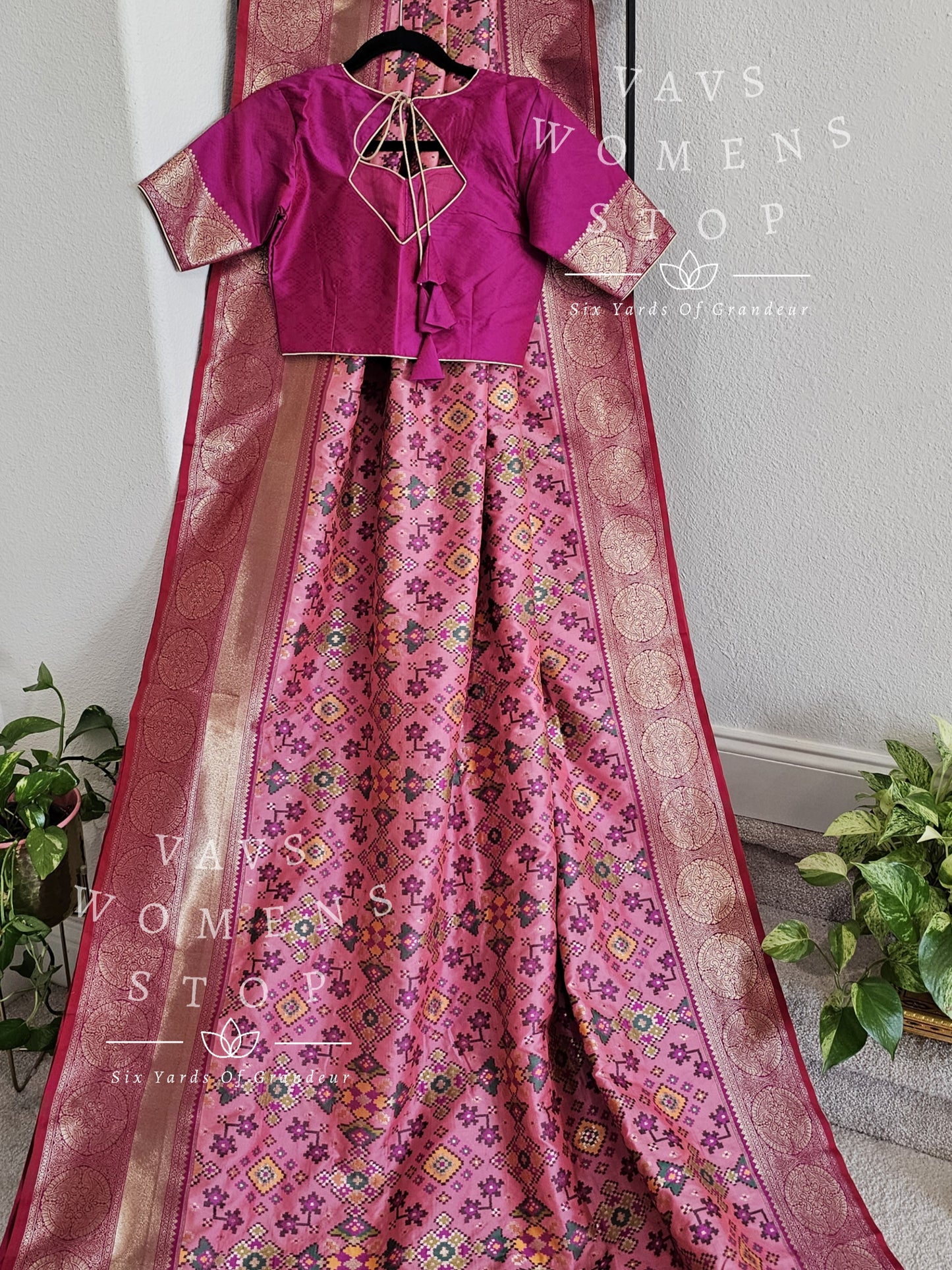 Designer Patola Benarasi Soft Silk saree - Blouse