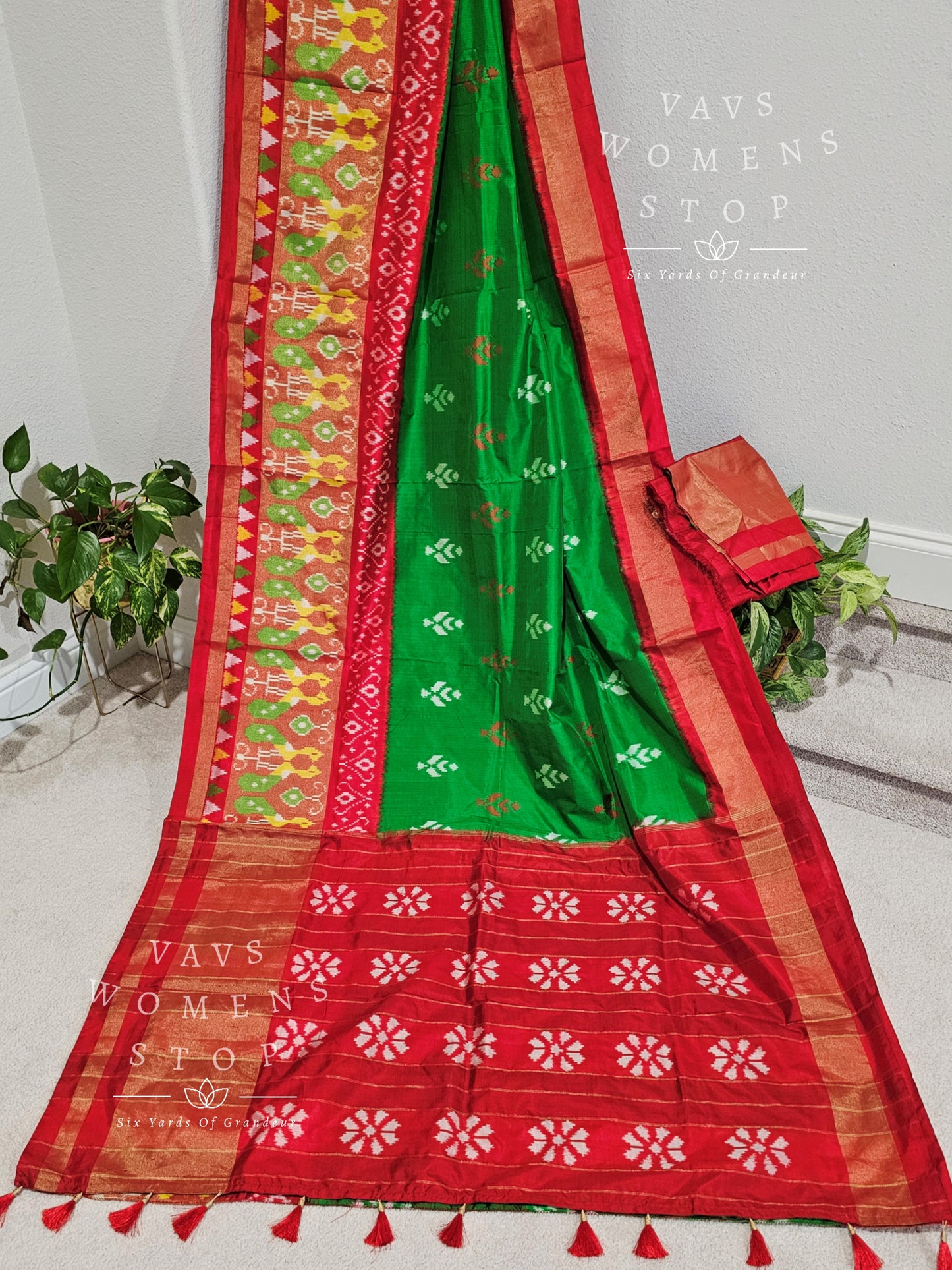 Pure Ikkat Pochampally Saree