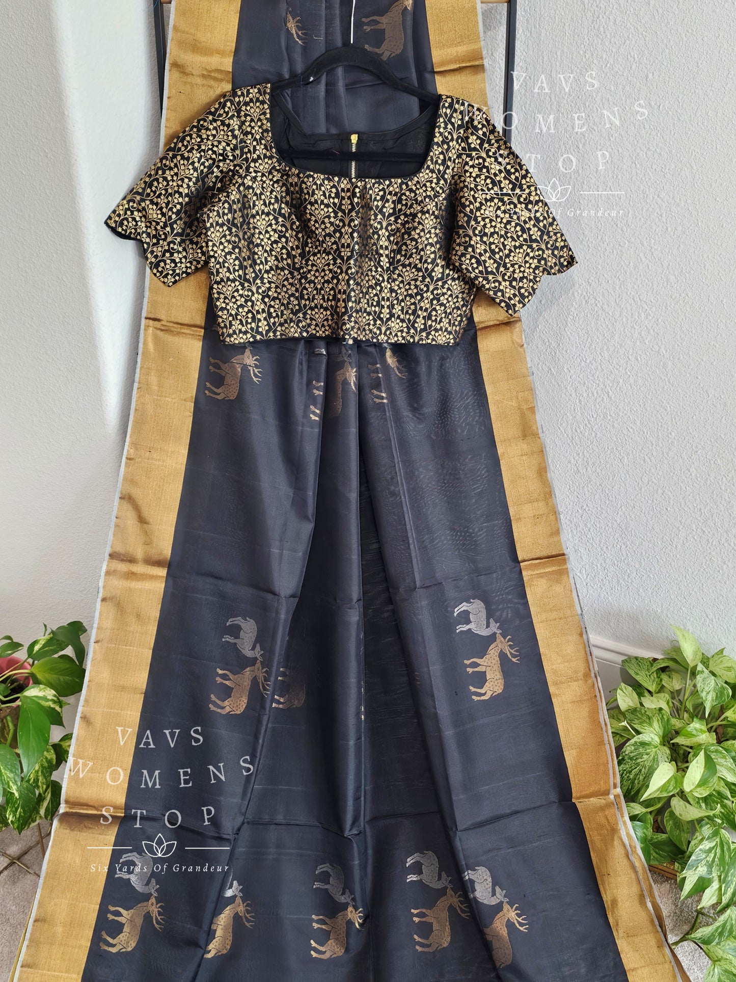 Pure Kanchi Soft Silk Saree - Pure Benarasi Blouse
