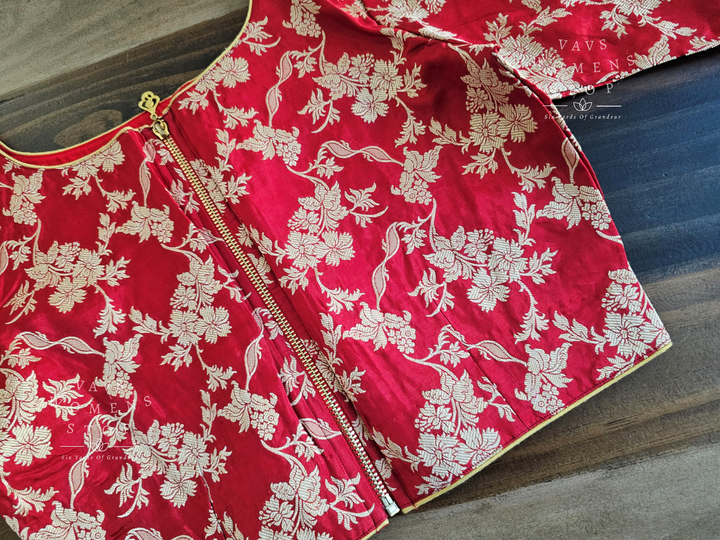 Soft Munga Benarasi Blouse