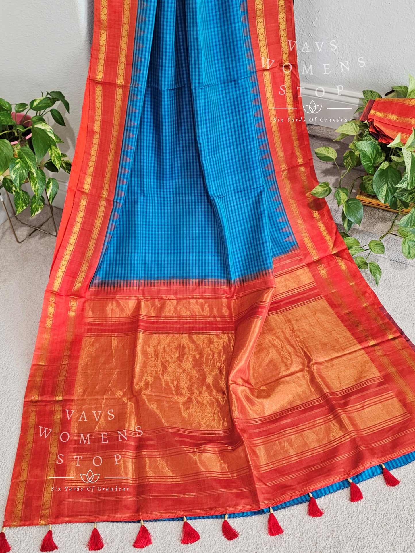 Pure Gadwal Silk saree - Blouse