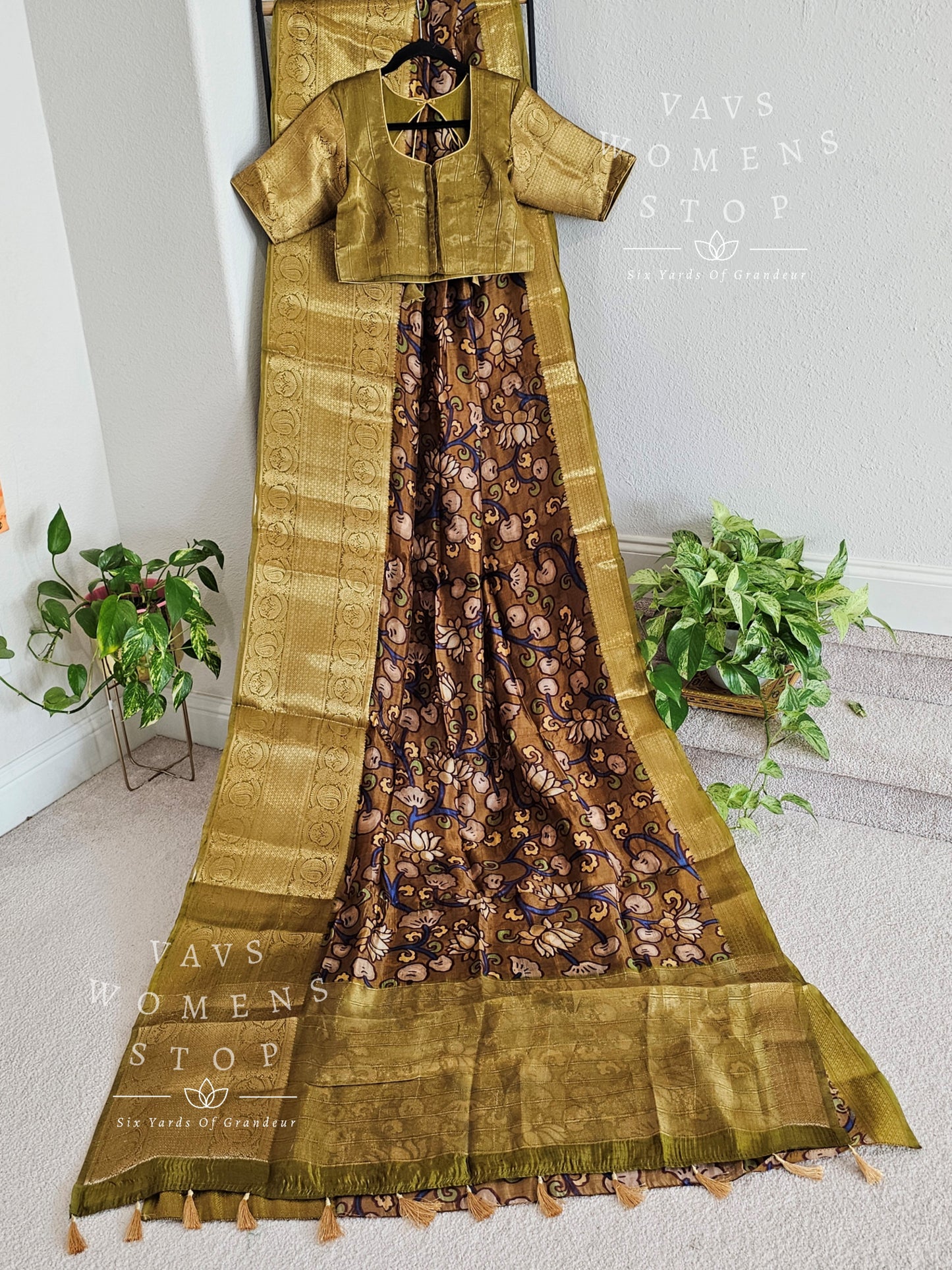 Dupion Kalamkari Print Silk Saree - Blouse