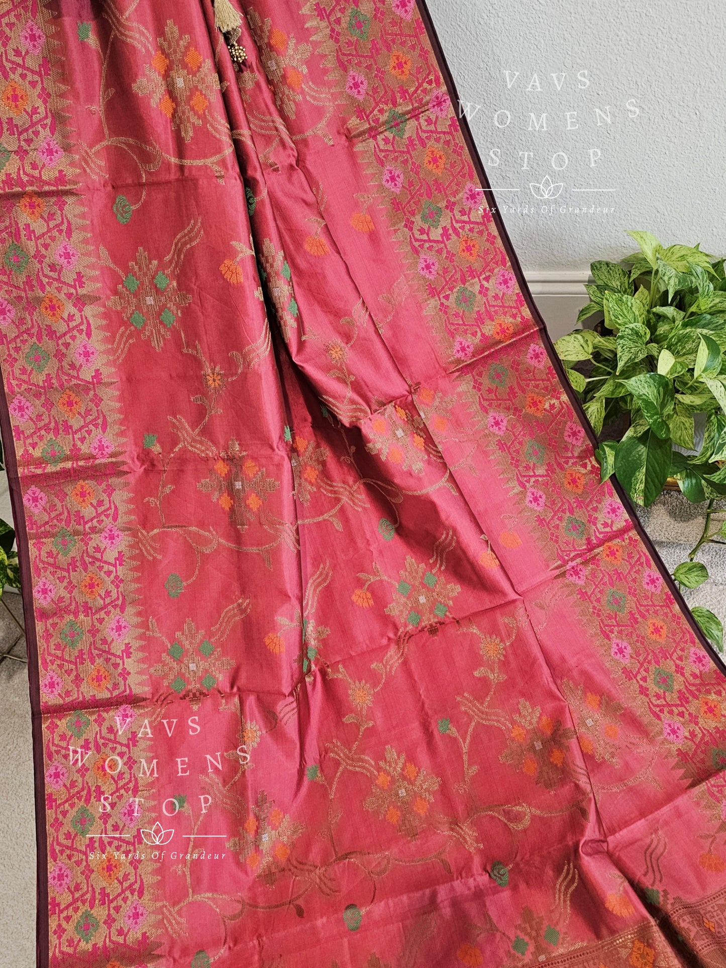 Benarasi Semi Silk Designer Saree - Blouse