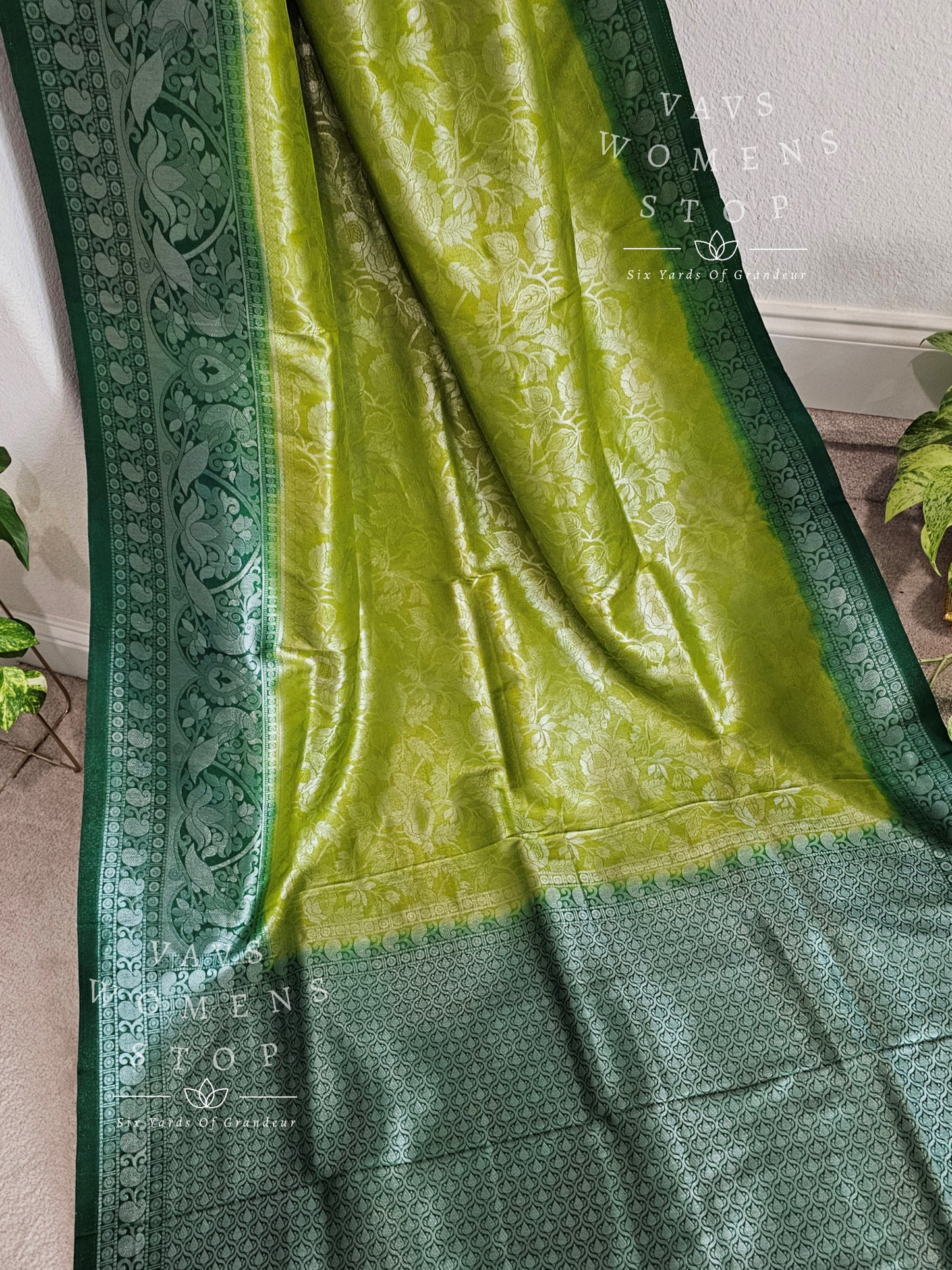 Benarasi Kubera Silk Saree - Blouse