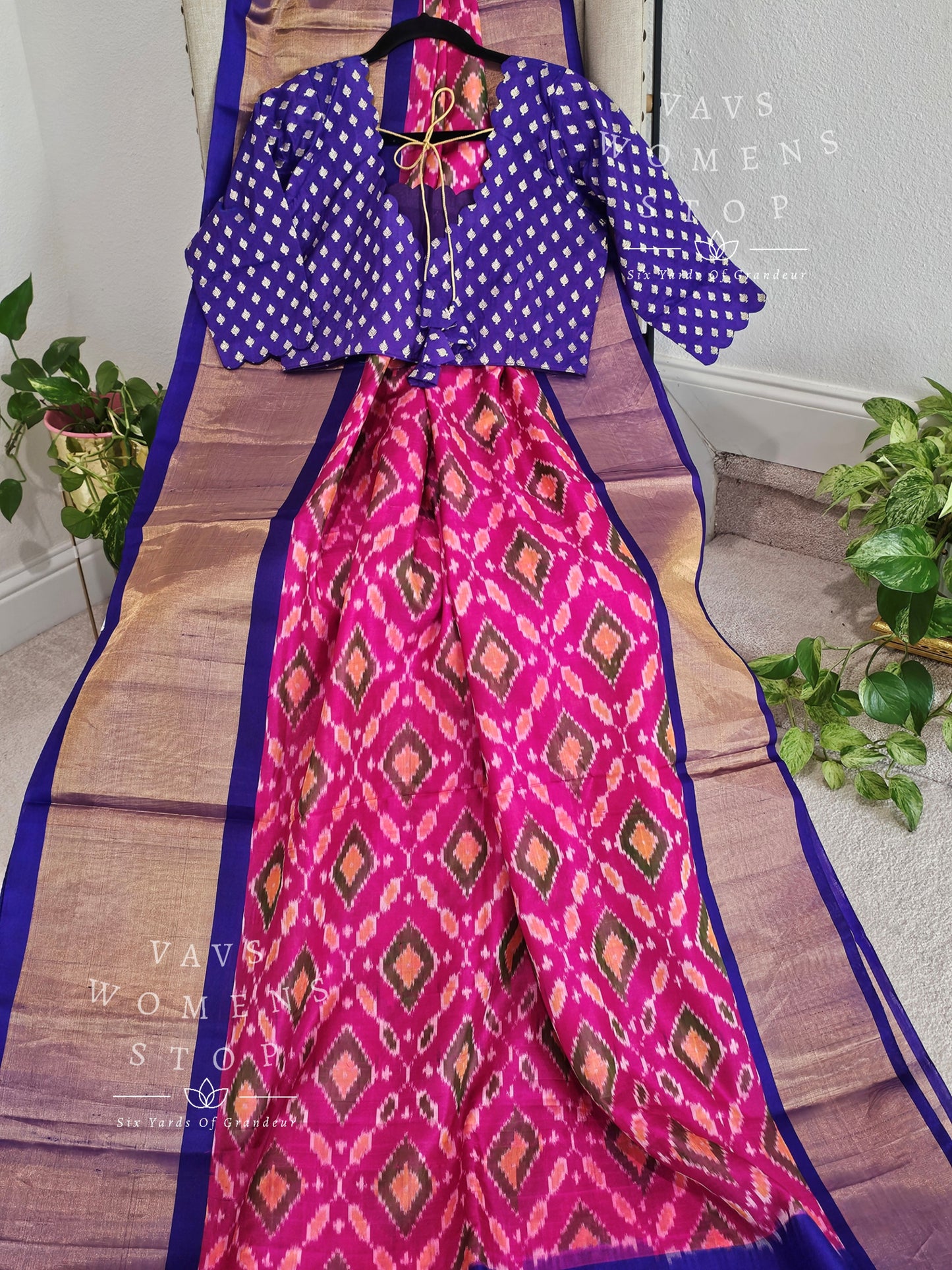 Pure Kuppadam Pochampally Designer Silk Saree - Benarasi Blouse