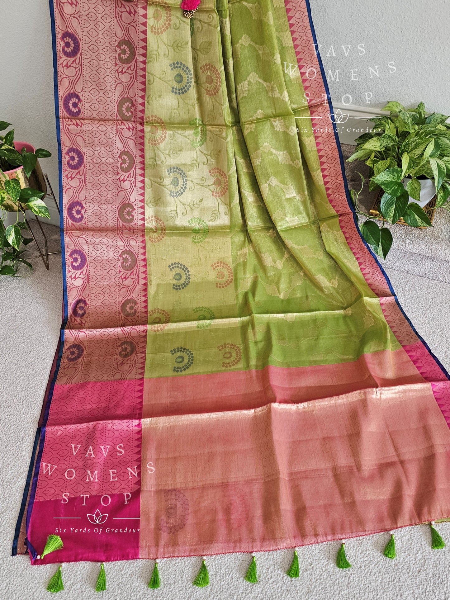 Soft Warm Tissue Silk Saree - Blouse