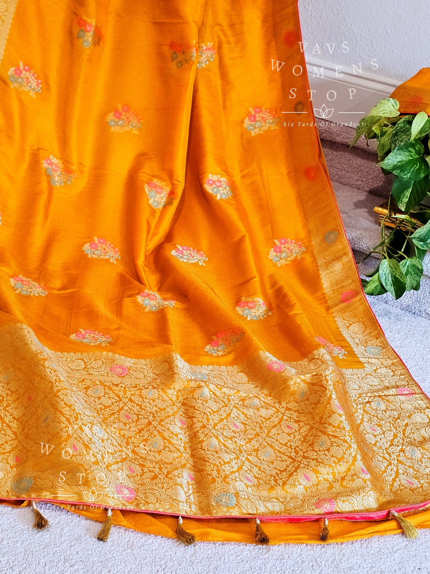Designer Munga Silk Tissue Saree - Pure Benarasi Silk Blouse