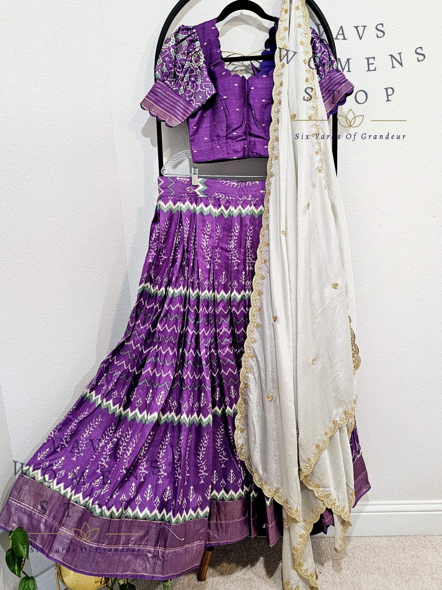 Munga Benarasi Patola Half Saree/ Lehenga Set