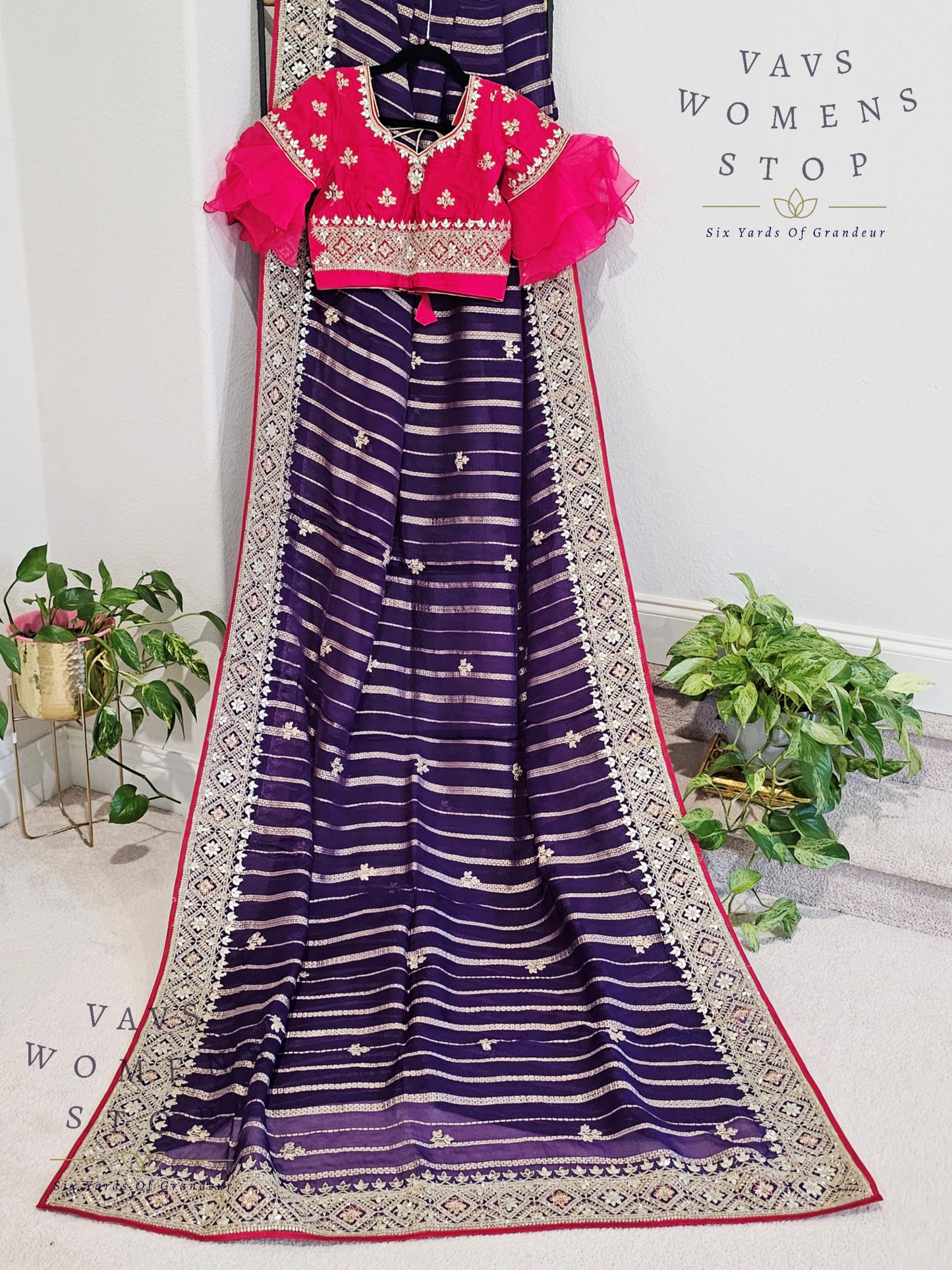 Designer Soft Khaddi Organza Gota Patti Border Saree - Blouse