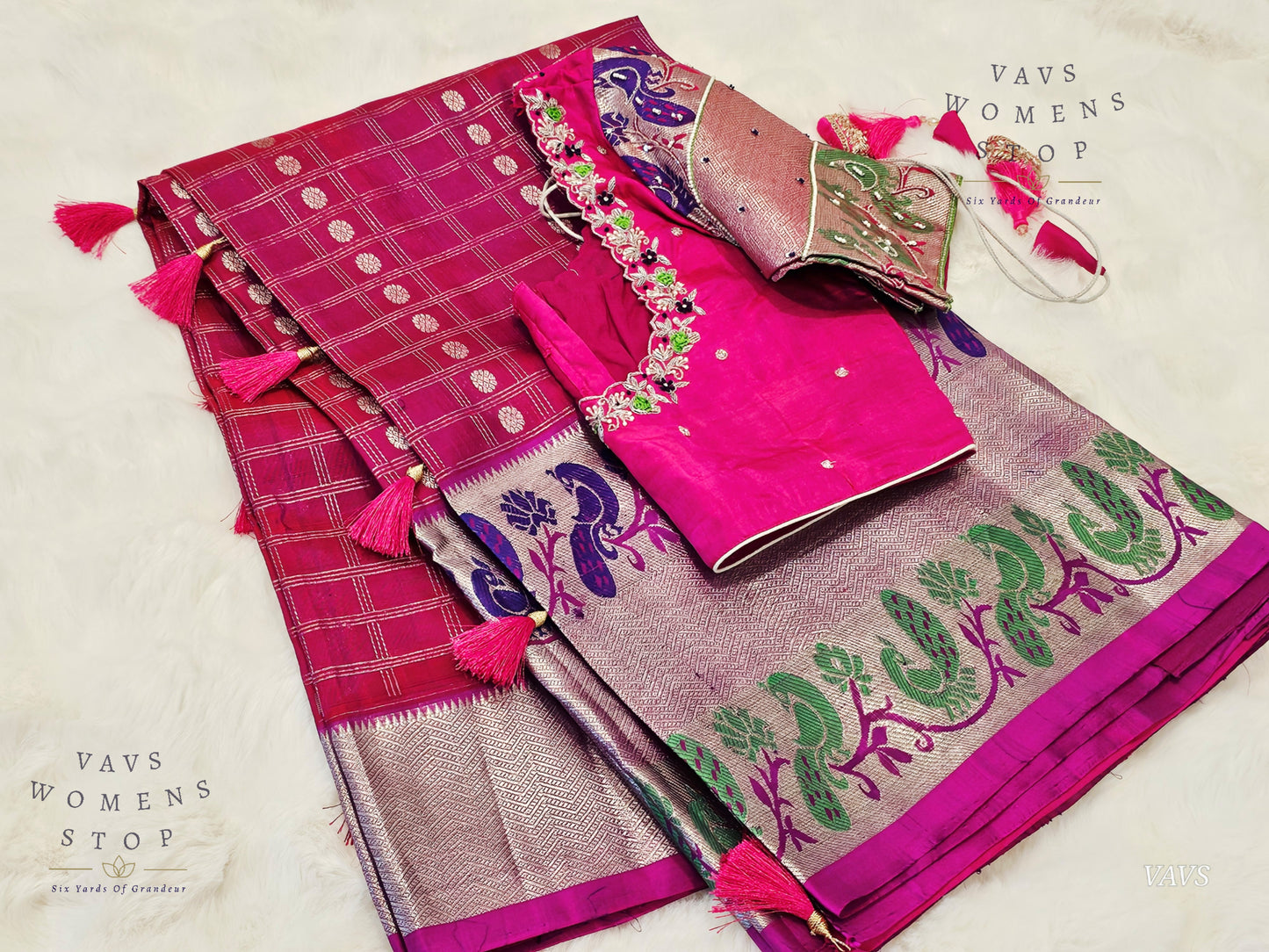 Pure Venkatagiri Pattu Paithani Border Saree - Maggam Blouse