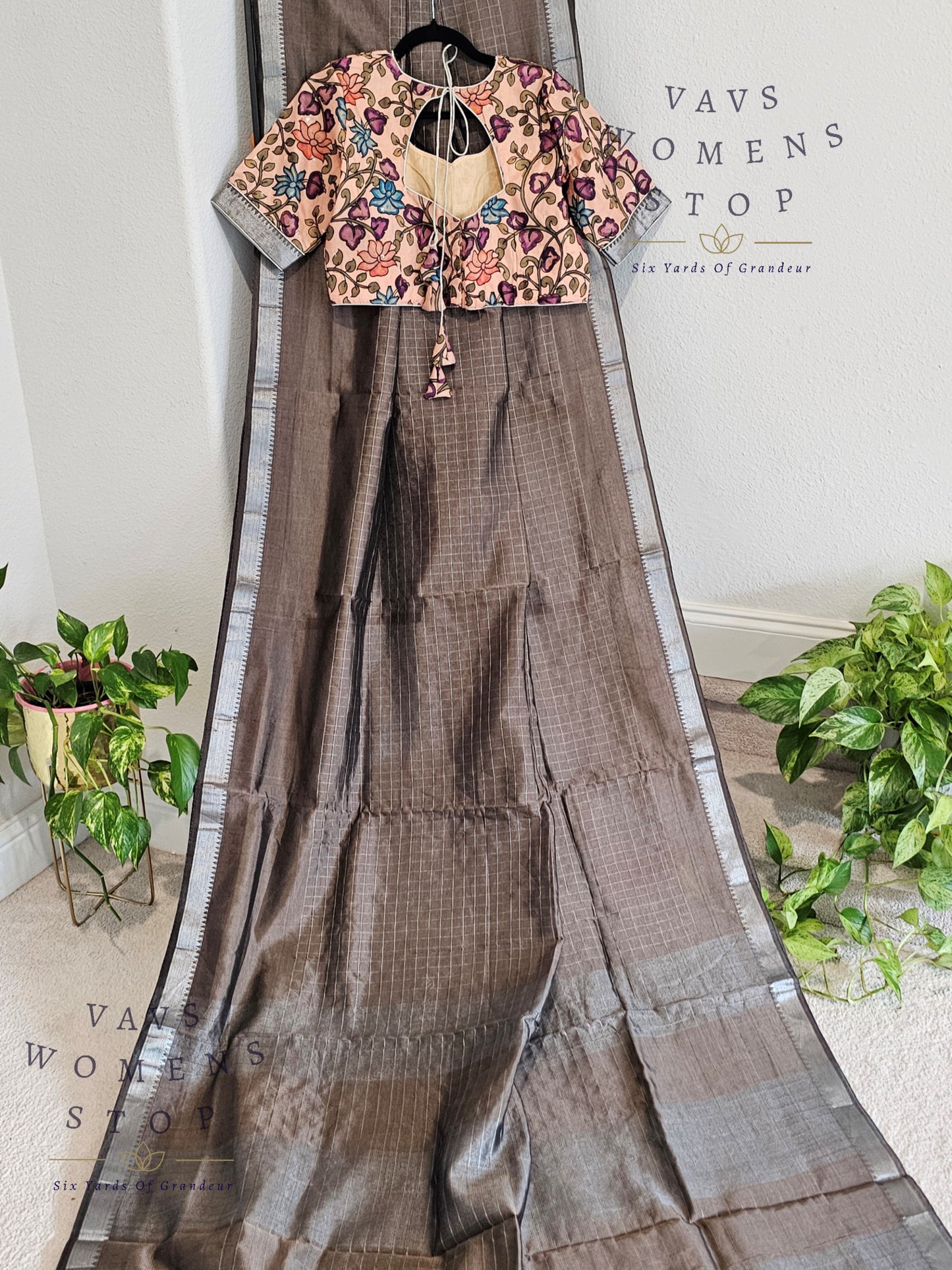 Traditional Mangalagiri Silk Cotton Saree with Stitched Kalamkari Blouse – Lightweight Handloom Drape