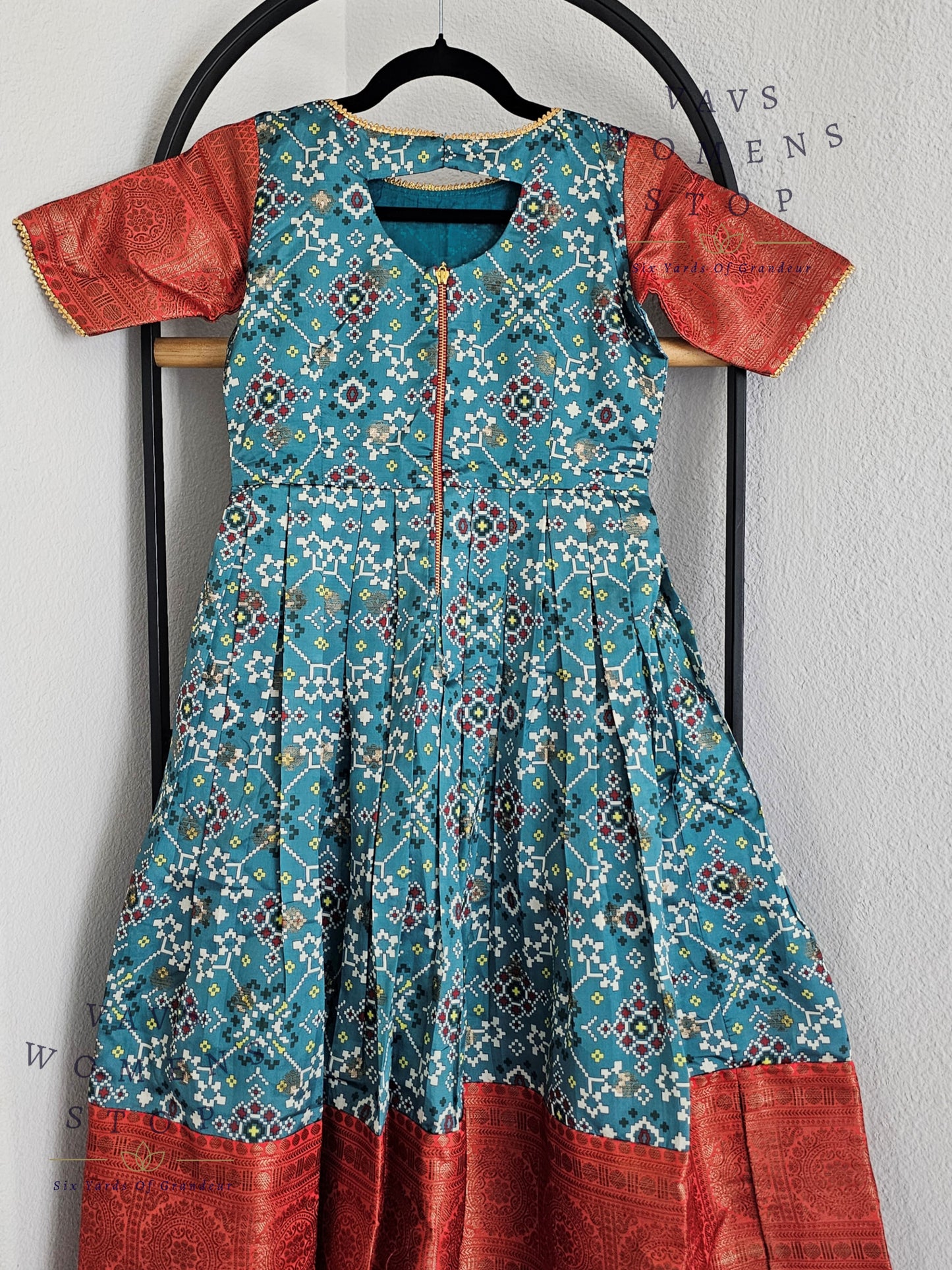 Patola Print Benarasi Long Frock/Gown