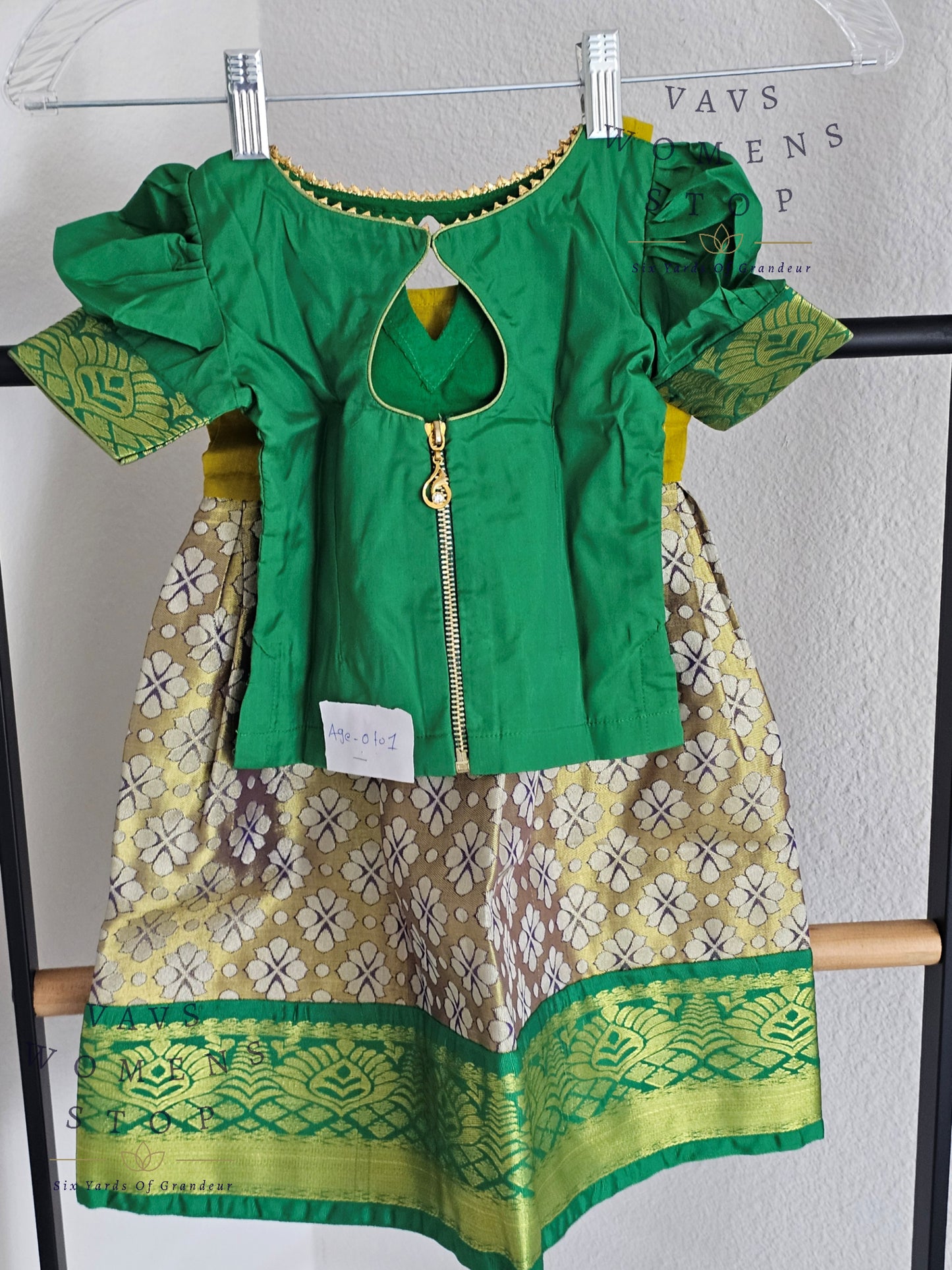 Kanchi Silk Lehenga/Langa Blouse