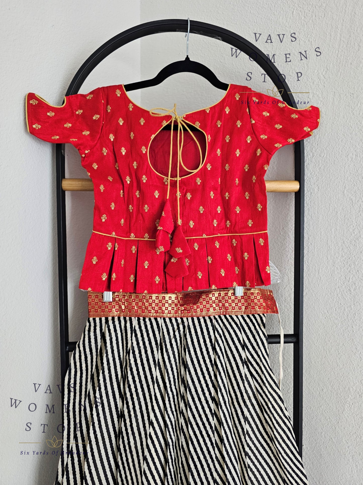 Designer Linen Silk Cotton Lehenga Blouse
