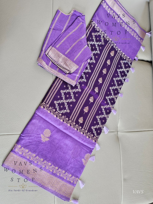 Contrast Color Combination Trending Design Linen Benarasi Silk Saree with Stitched Blouse