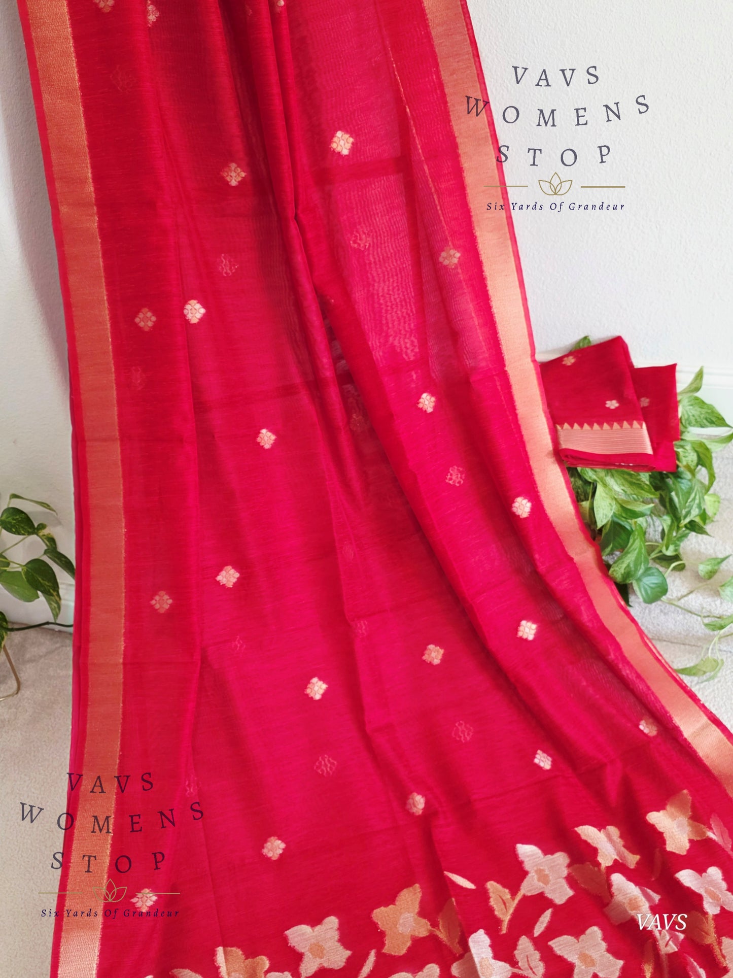 Red Shade Semi Matka Silk Jamdani Saree