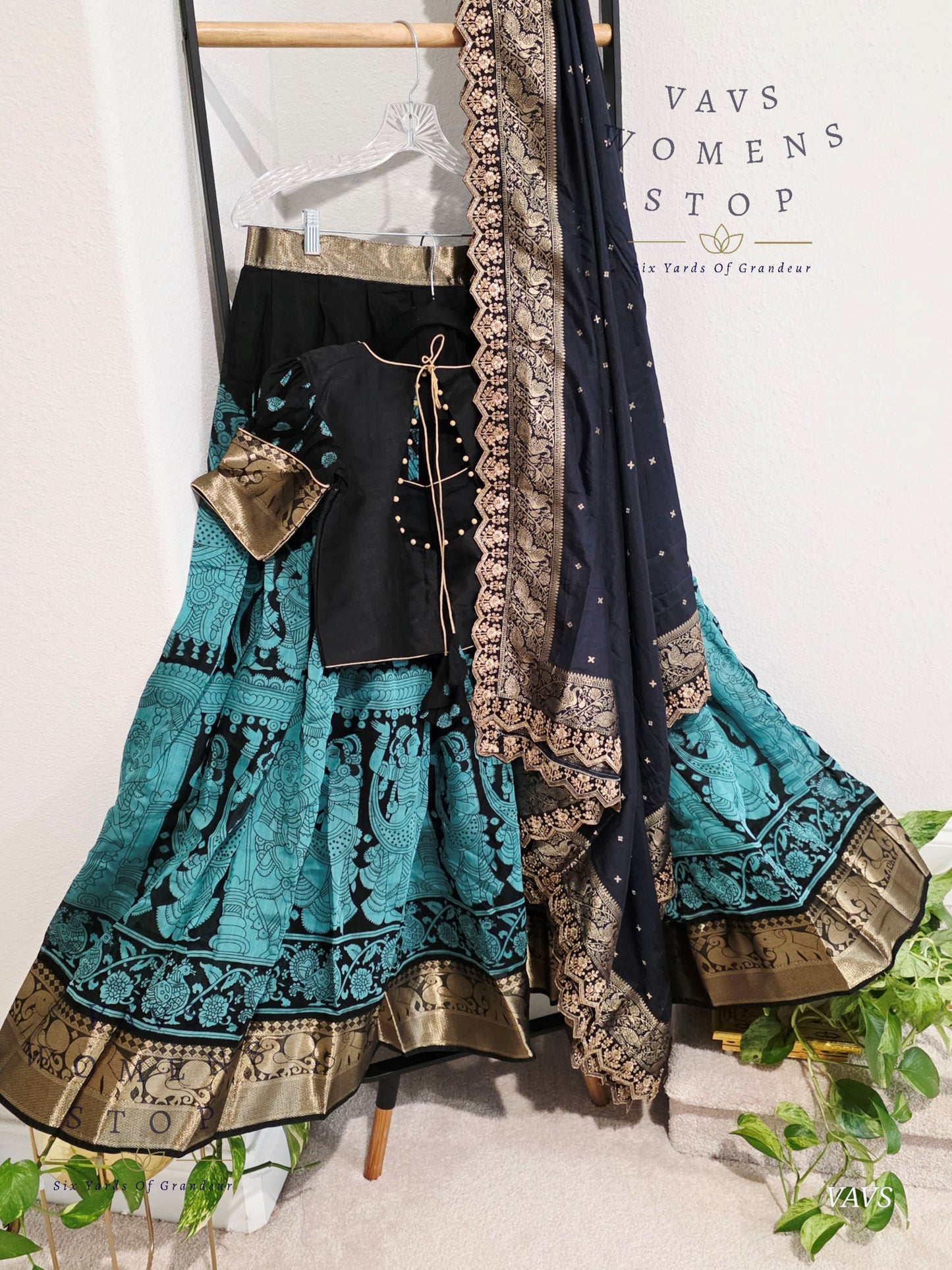 Kalamkari Print Soft Chanderi Linen Silk Half Saree Set – Cute Girls Figurine Butta | Munga Silk Cutwork Dupatta