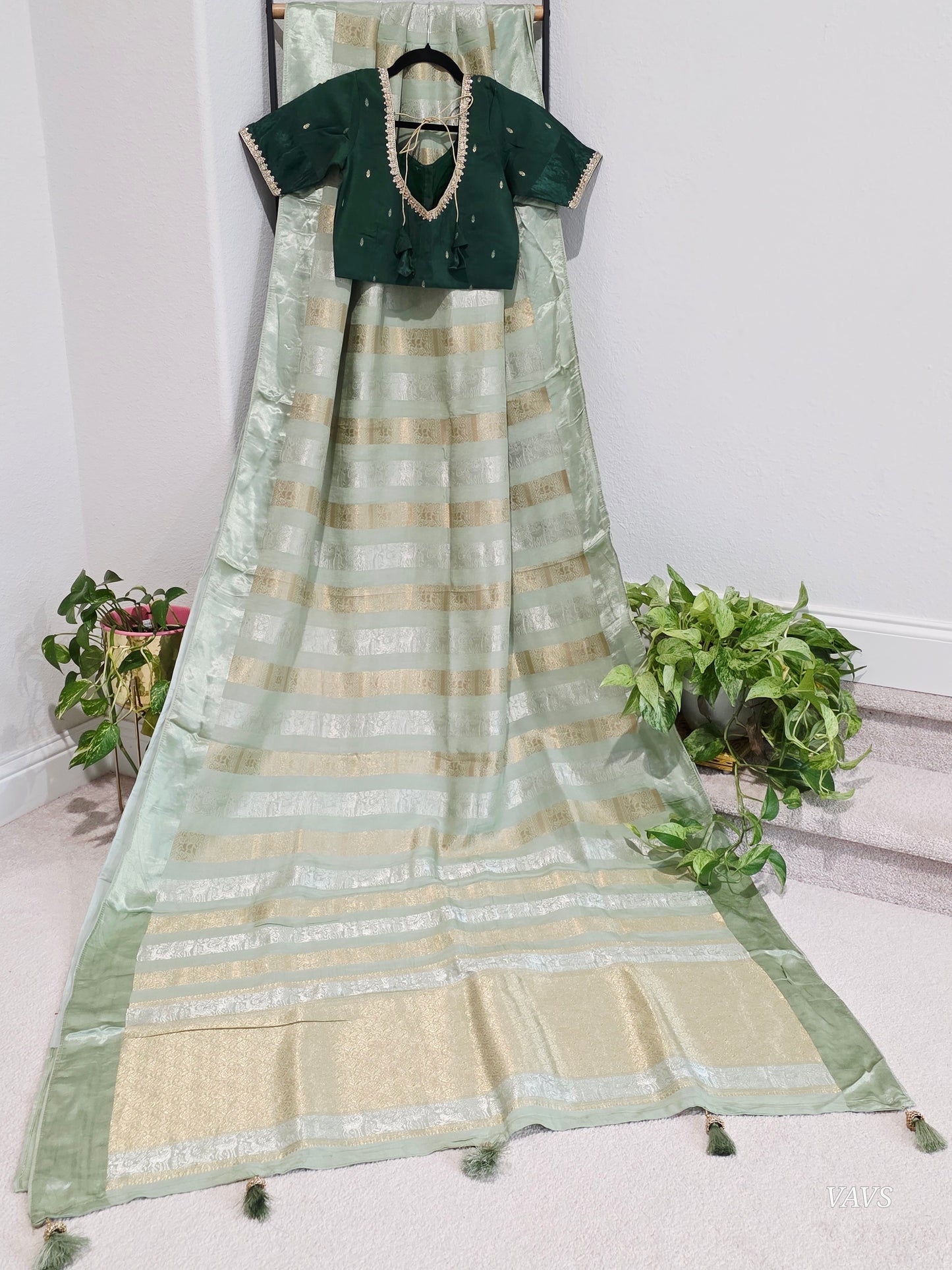 Nita Ambani Inspired Russian Dola Crepe Silk Saree with Ready Stitched Blouse | Mint Green