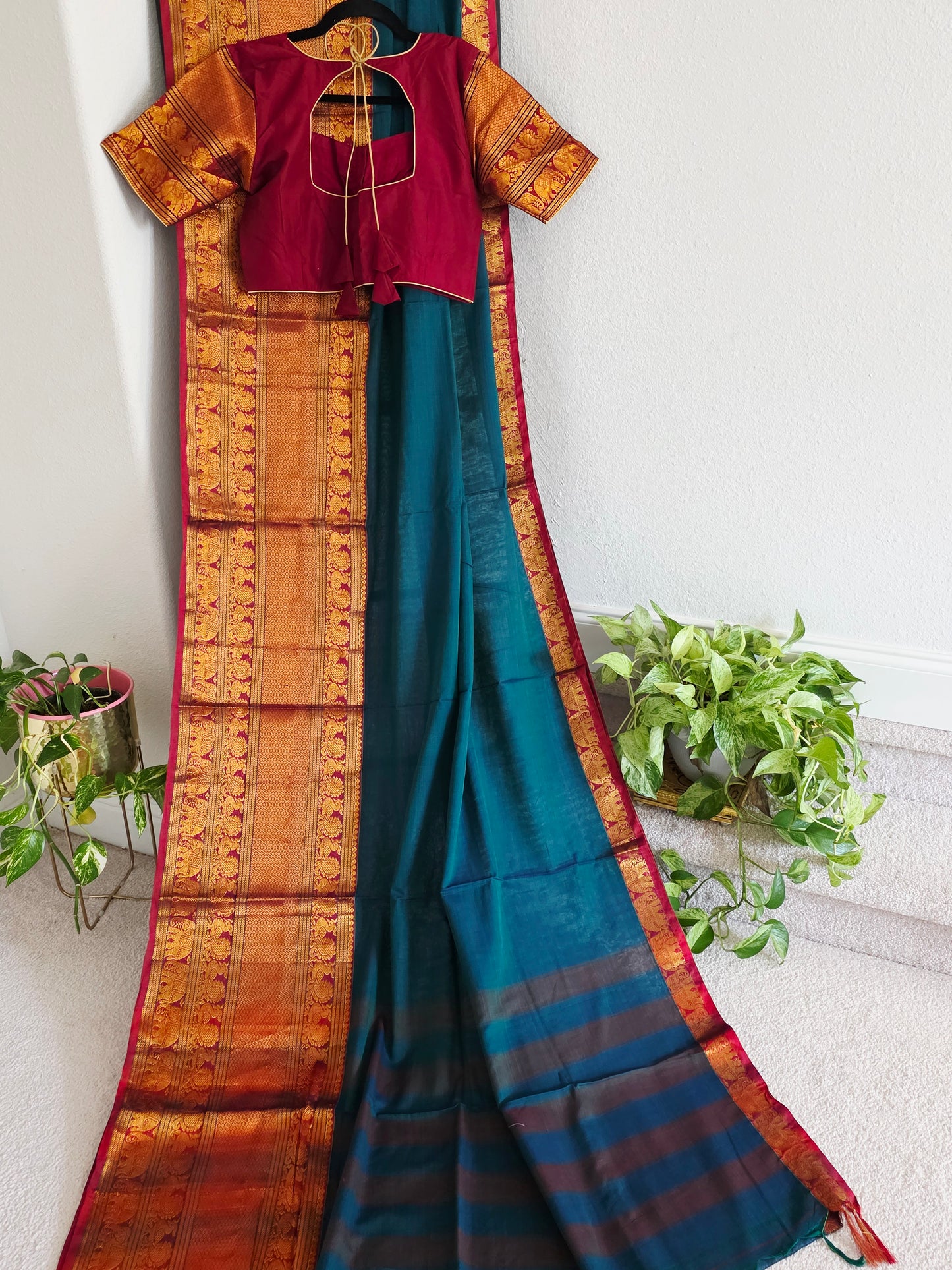Narayanpet Cotton Saree in Teal Blue & Maroon with Gold Zari Border