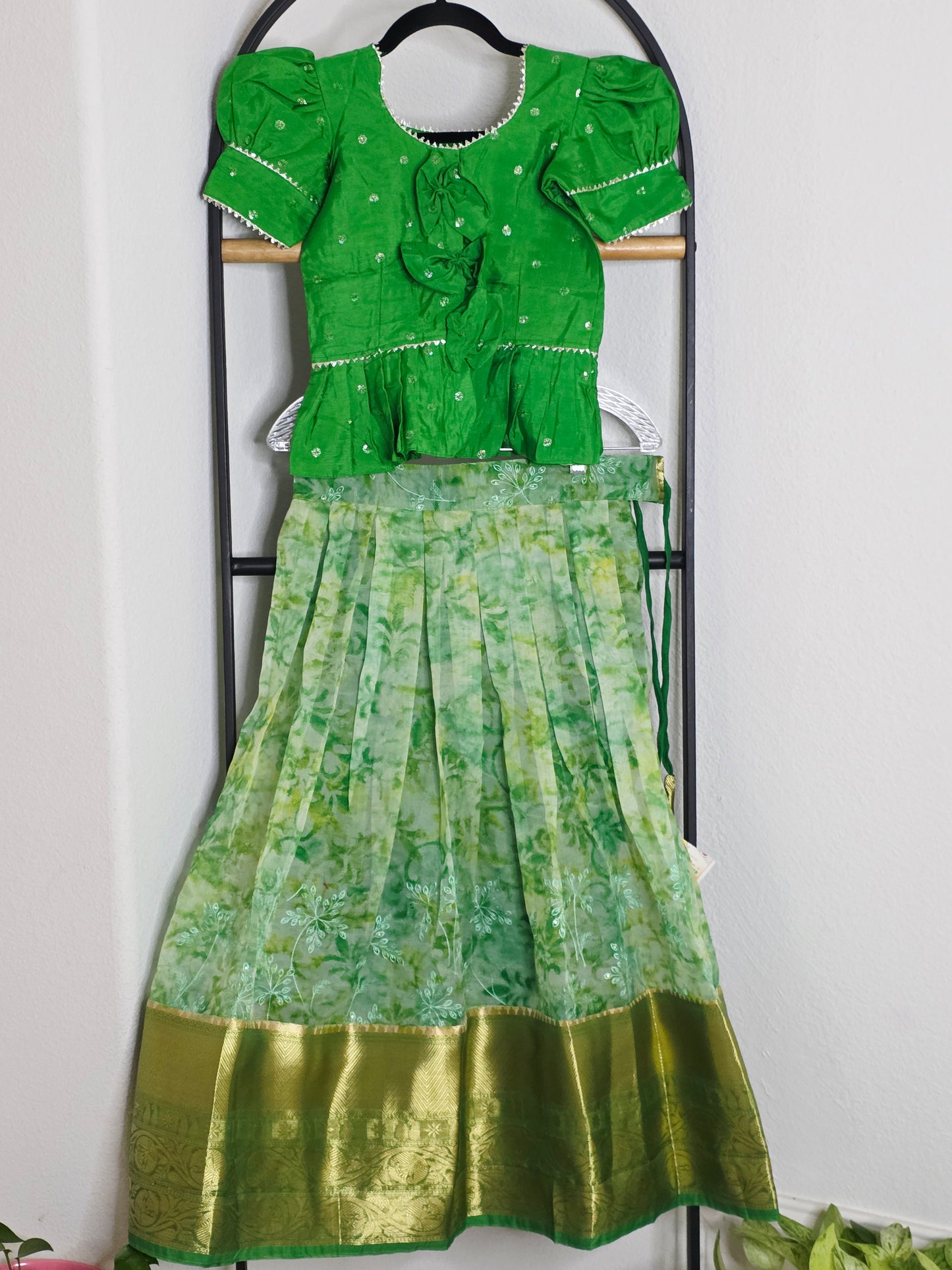 Soft Organza Chikankari Shibori Lehenga Set for Girls (7–8 Years)