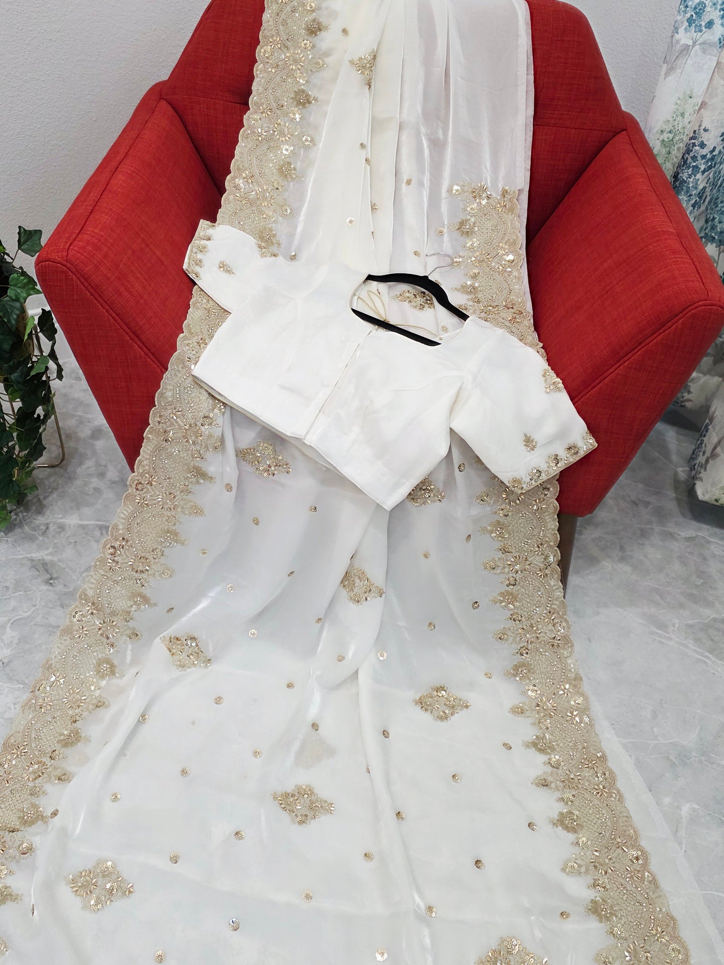Elegant White Space Silk Sequin Saree with Stitched Blouse – Cocktail Party Wear