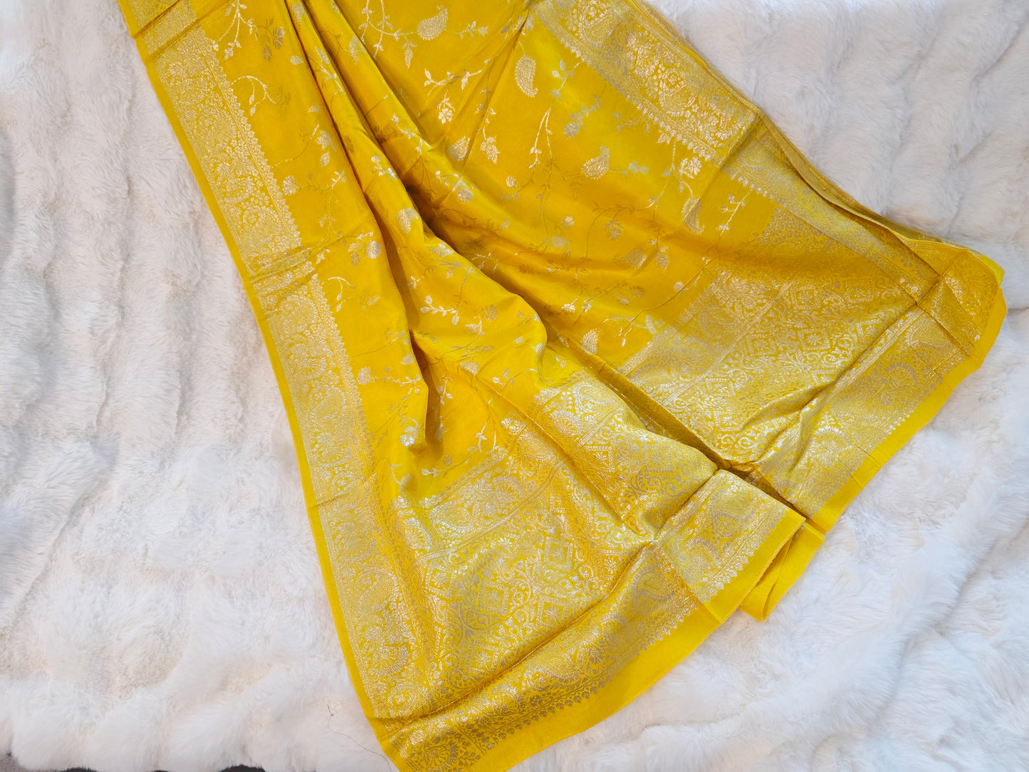Yellow Munga Benarasi Dupatta for Lehenga & Dress Wear
