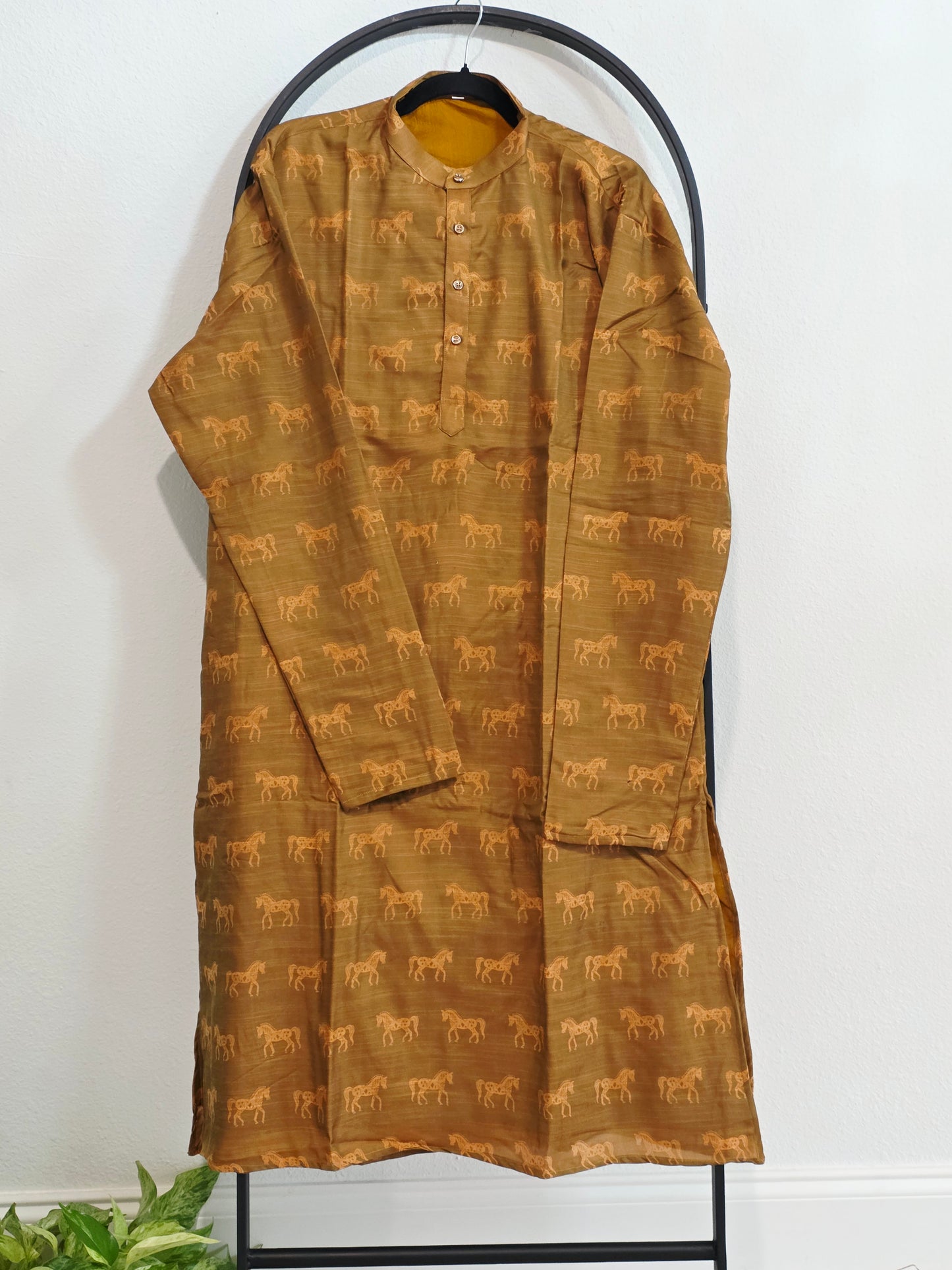 Luxury Desert Bronze Horse Motif Tussar Rawsilk Kurta | XXL