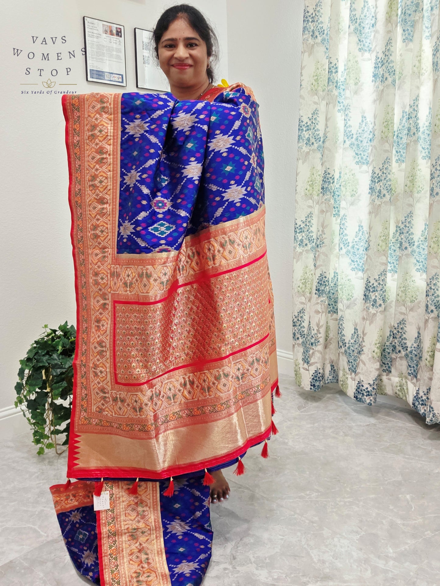 Designer Patola Benarasi Soft Silk saree - Blouse