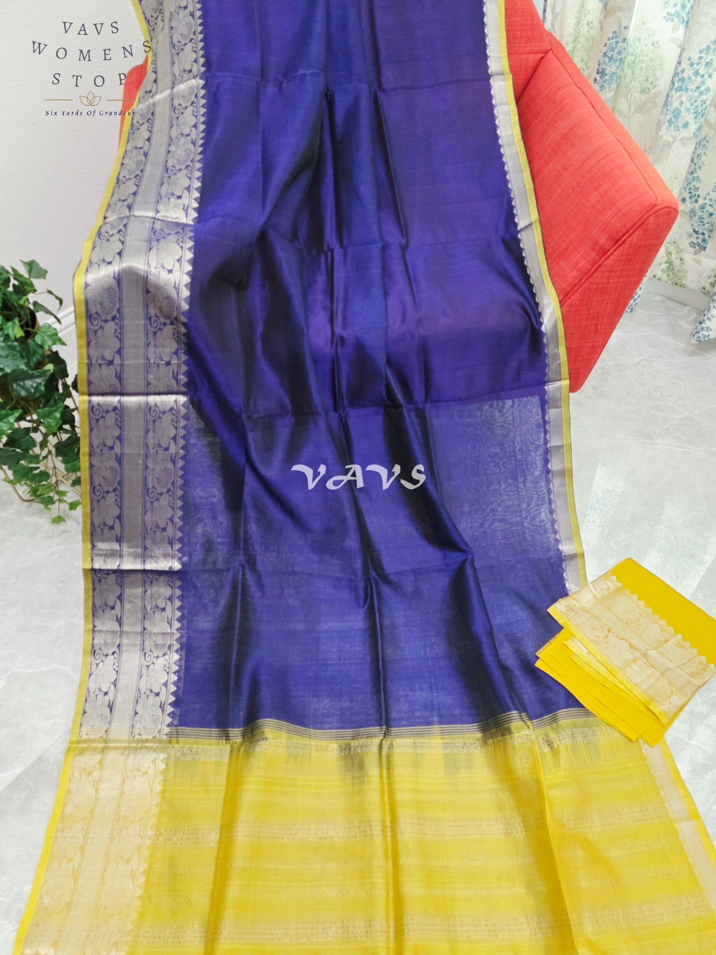Royal Midnight Sapphire Blue & Sunlit Marigold Yellow Mangalagiri Pattu Silk Cotton Saree with Kanchi Border