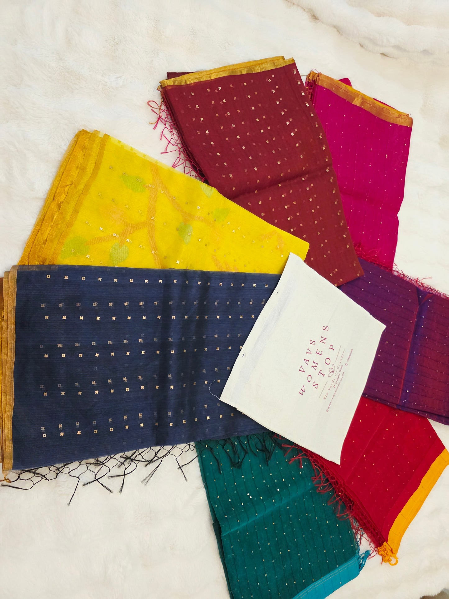 Pure Muslin Silk Saree Bundle with Sequins & Paithani Pallu – 7-Piece Set