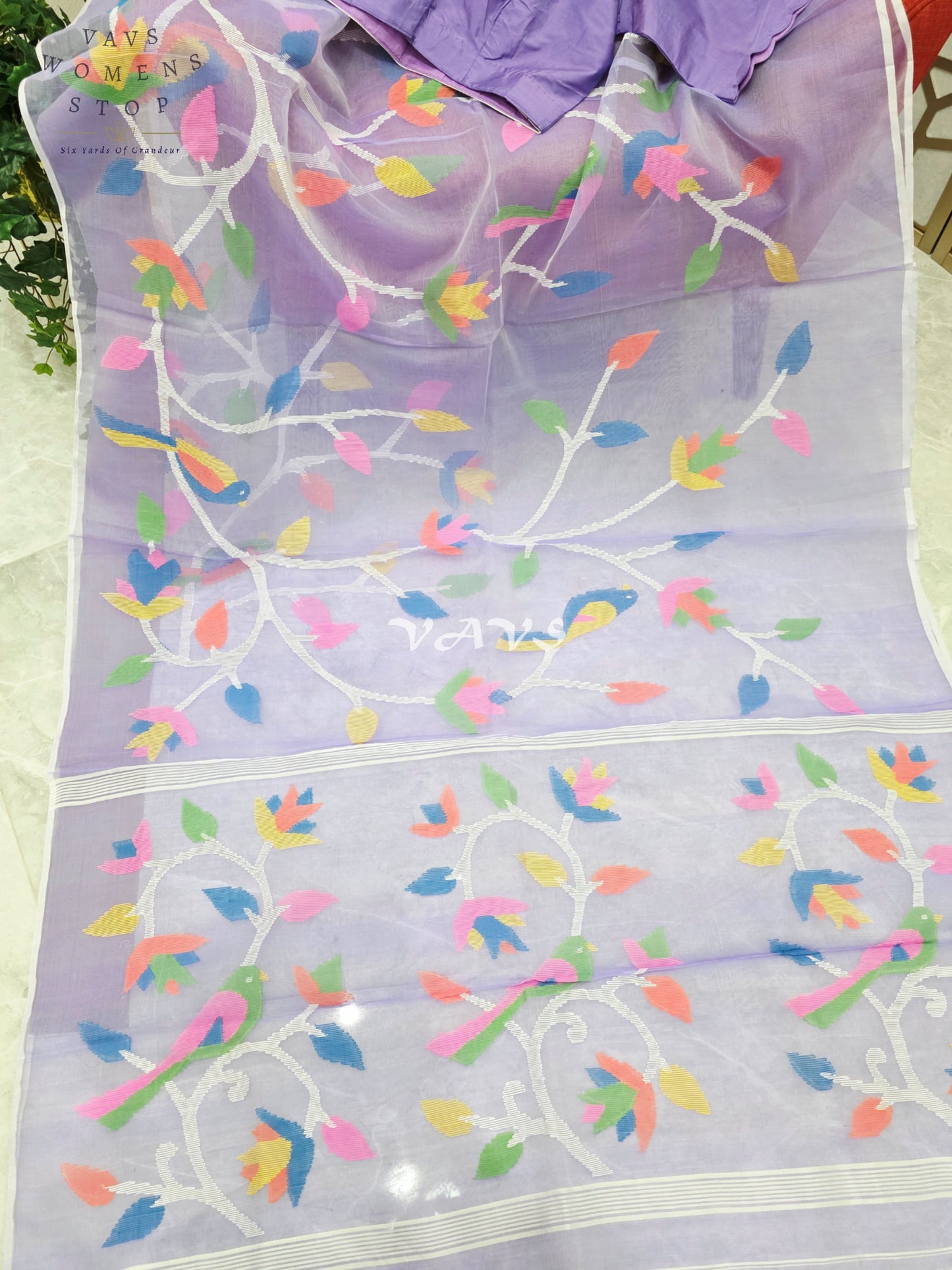 Soft Lavender Pure Muslin Silk Jamdani Saree with Multicolor Bird & Floral Motifs and Stitched Scalloped Blouse Size 40, Extendable to 46