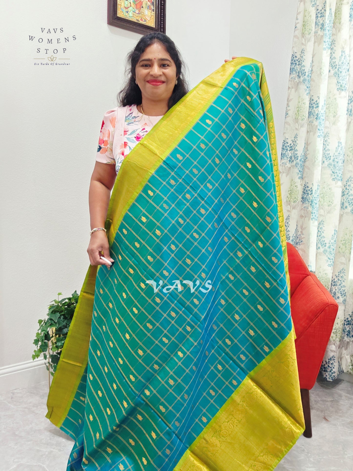 Pure Gadwal Handwoven Silk Saree With Stitched Blouse